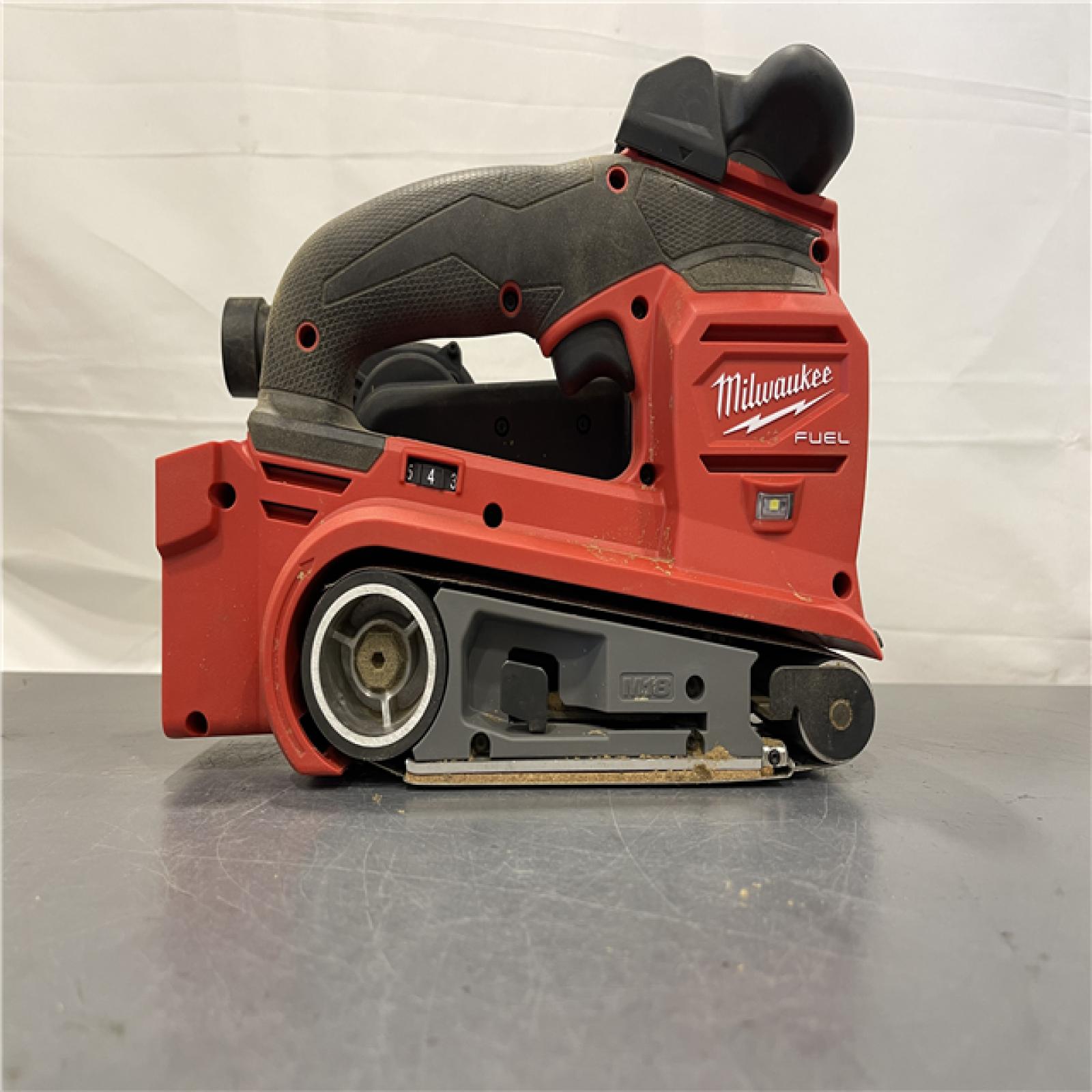 AS-IS - M18 FUEL 18-Volt Lithium-Ion Cordless Belt Sander (Tool-Only)