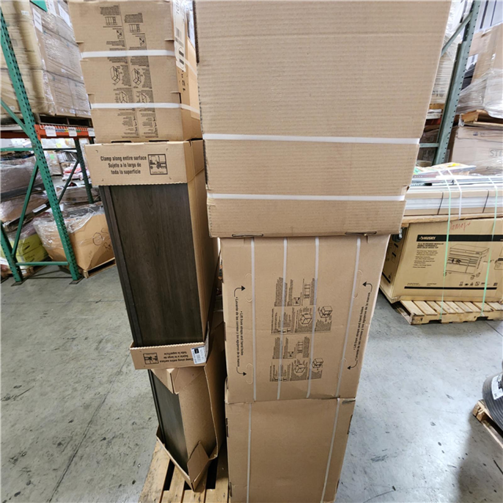 Phoenix Location Hampton Bay Shaker Assembled Wall Kitchen Cabinet in Brindle Pallet (6 Cabinets)
