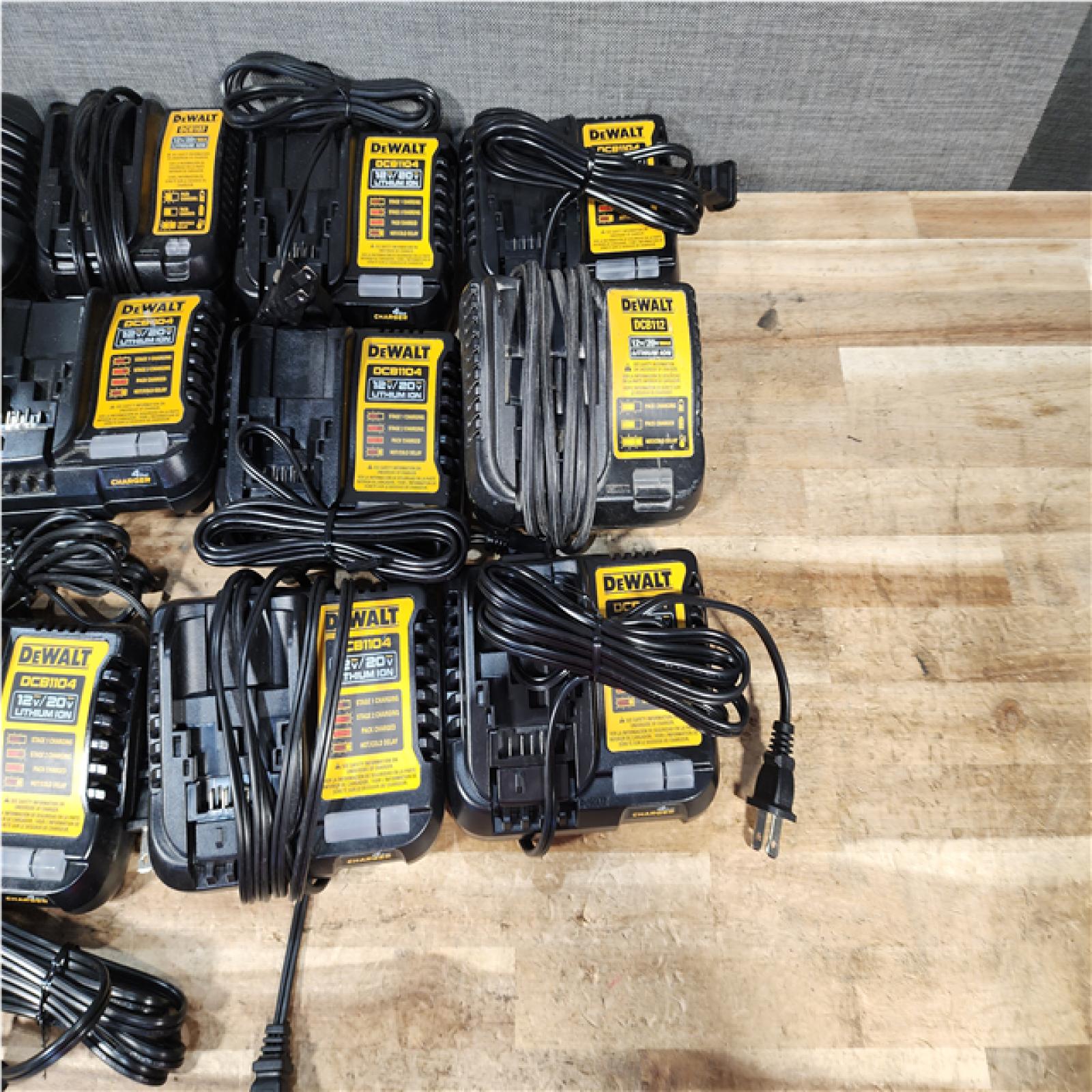 HOUSTON LOCATION - AS - IS DEWALT BATTERY CHARGER PACK QTY - 12