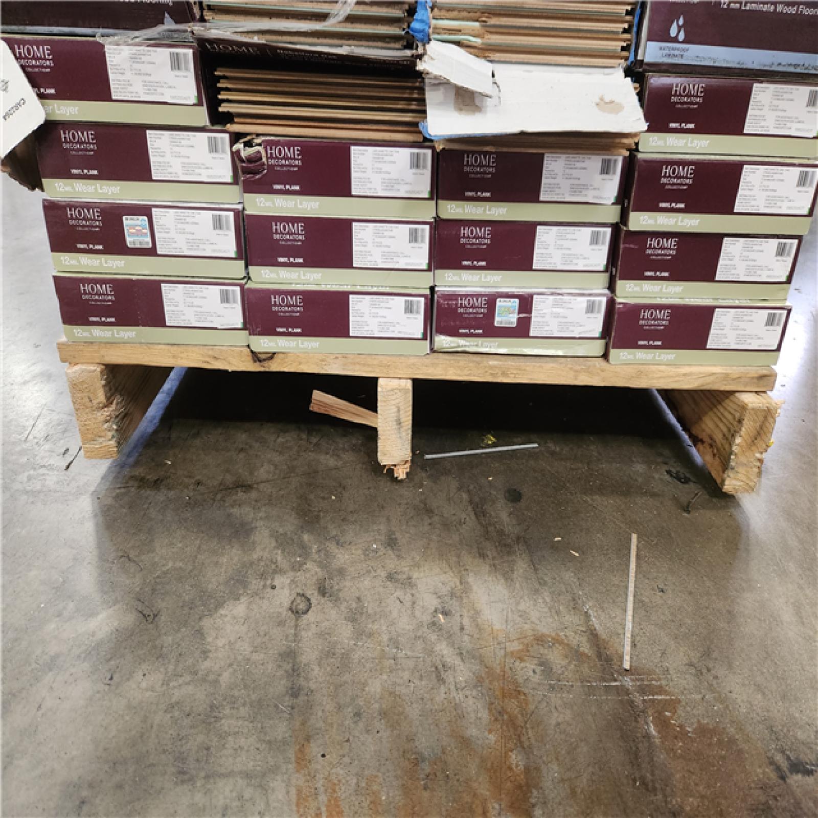 Phoenix AS-IS Mixed Home Vinyl Floor Pallet (35-Boxes)