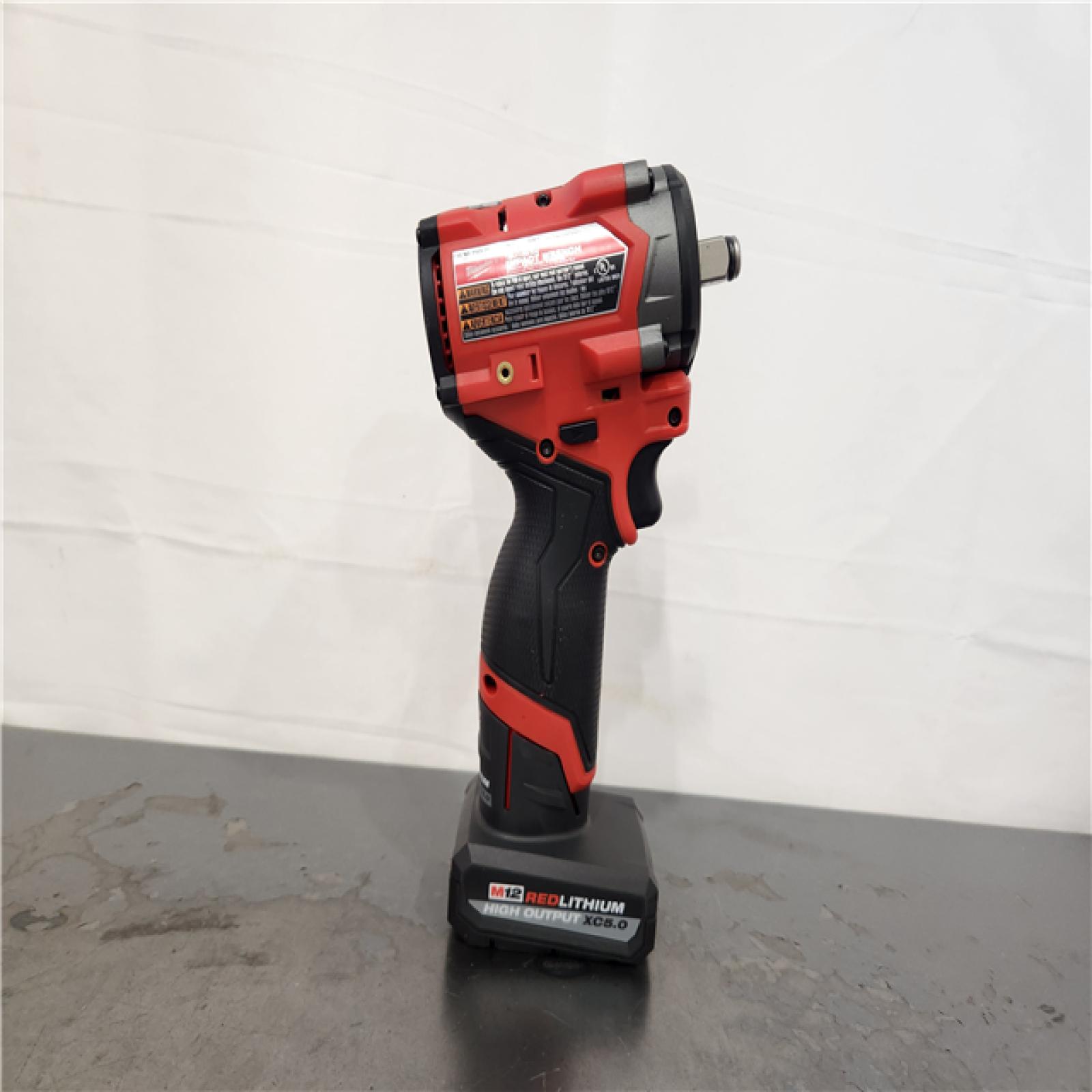 AS-IS- Milwaukee FUEL 12V Li-Ion Brushless Cordless Stubby 1/2 in. Impact Wrench Kit