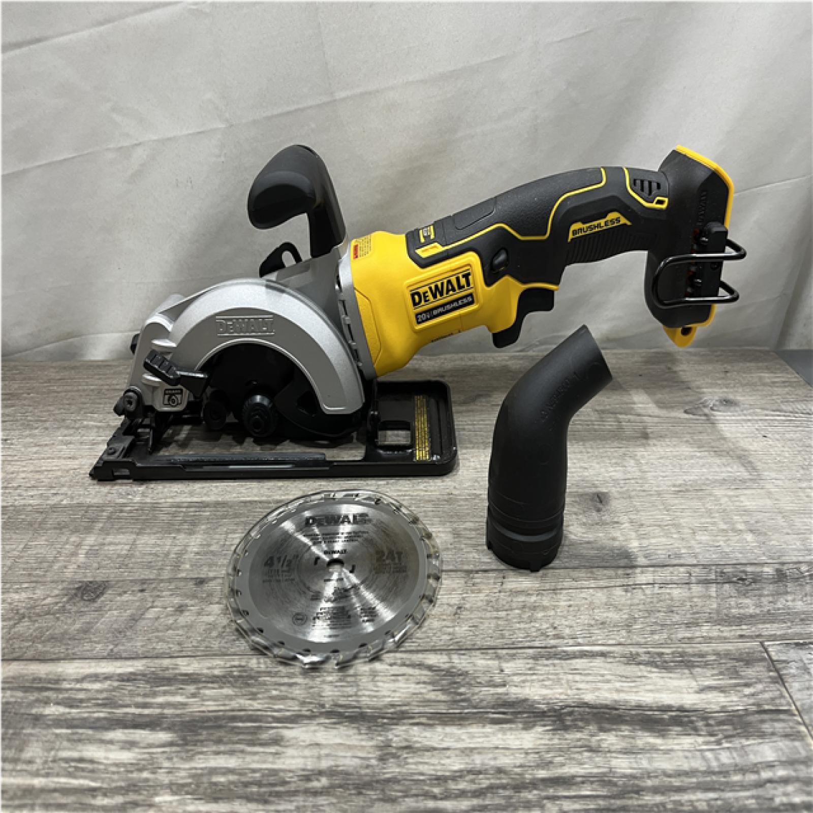 AS-IS DEWALT ATOMIC 20V MAX Cordless Brushless 4-1/2 in. Circular Saw (Tool Only)