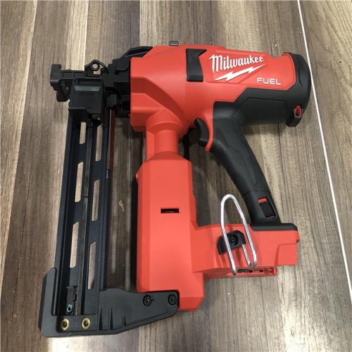 AS-IS Milwaukee  FUEL 18-Volt Lithium-Ion Brushless Cordless Utility Fencing Stapler (Tool-Only)