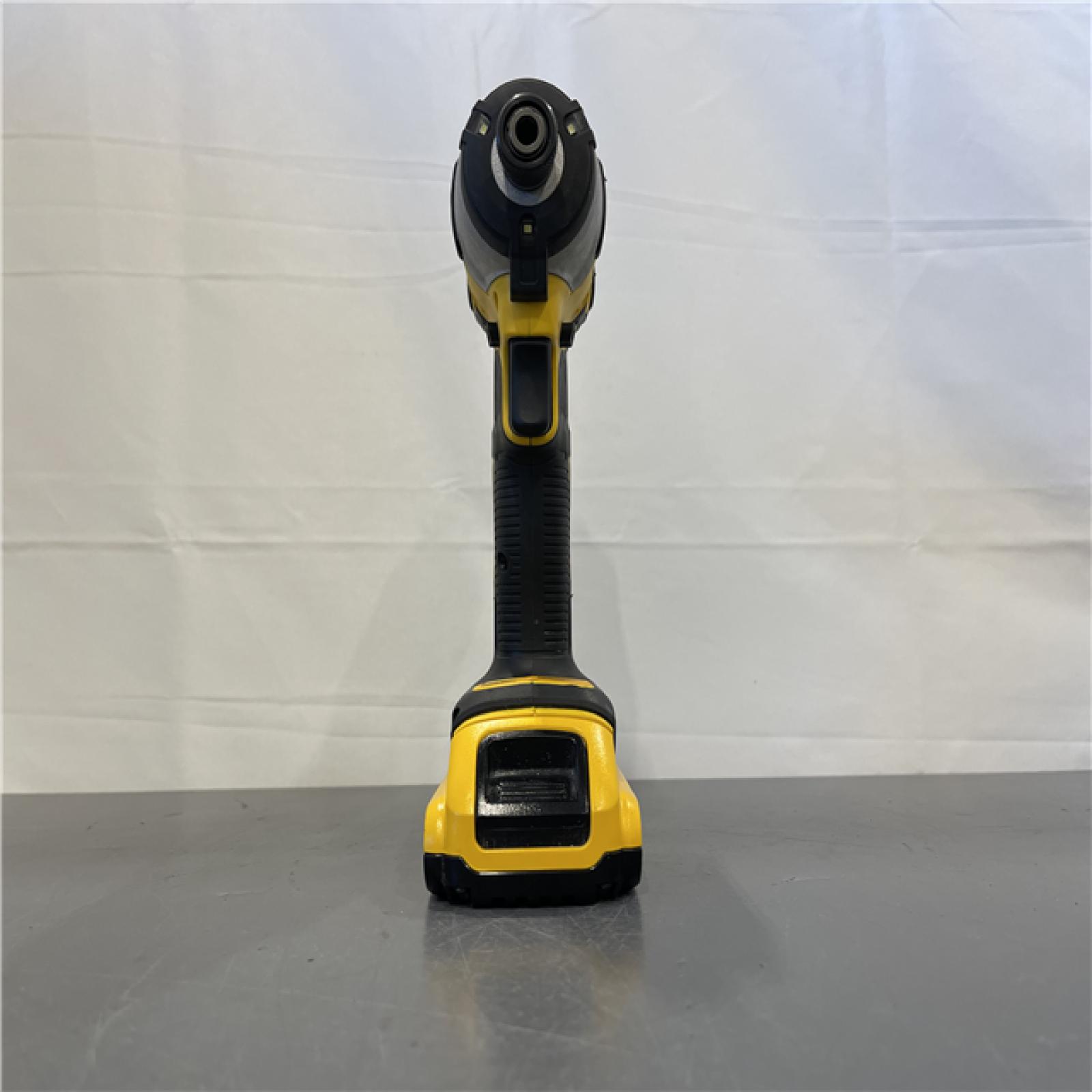 AS-IS - DeWALT ATOMIC 20V MAX Cordless Compact Impact Driver Kit W/ Li-Ion Battery, 1/4, Brushless