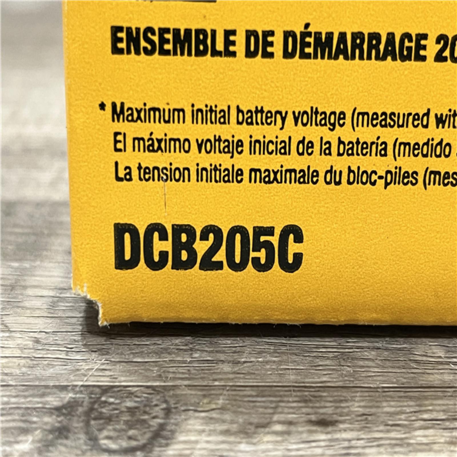 NEW - DEWALT 20V MAX Lithium-Ion 5.0 Ah Battery and Charger