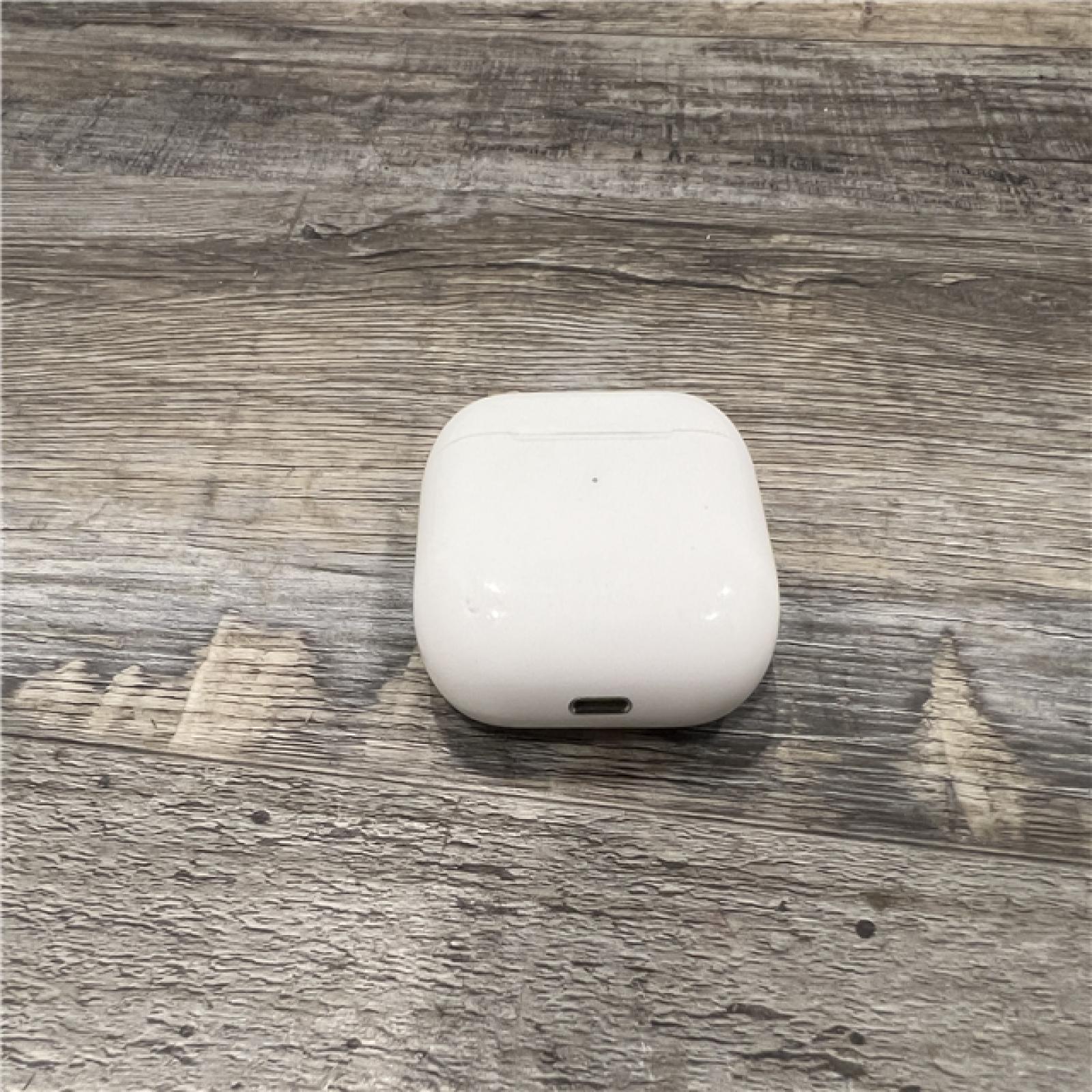 AS-IS Apple - AirPods (3rd generation) with Lightning Charging Case - White