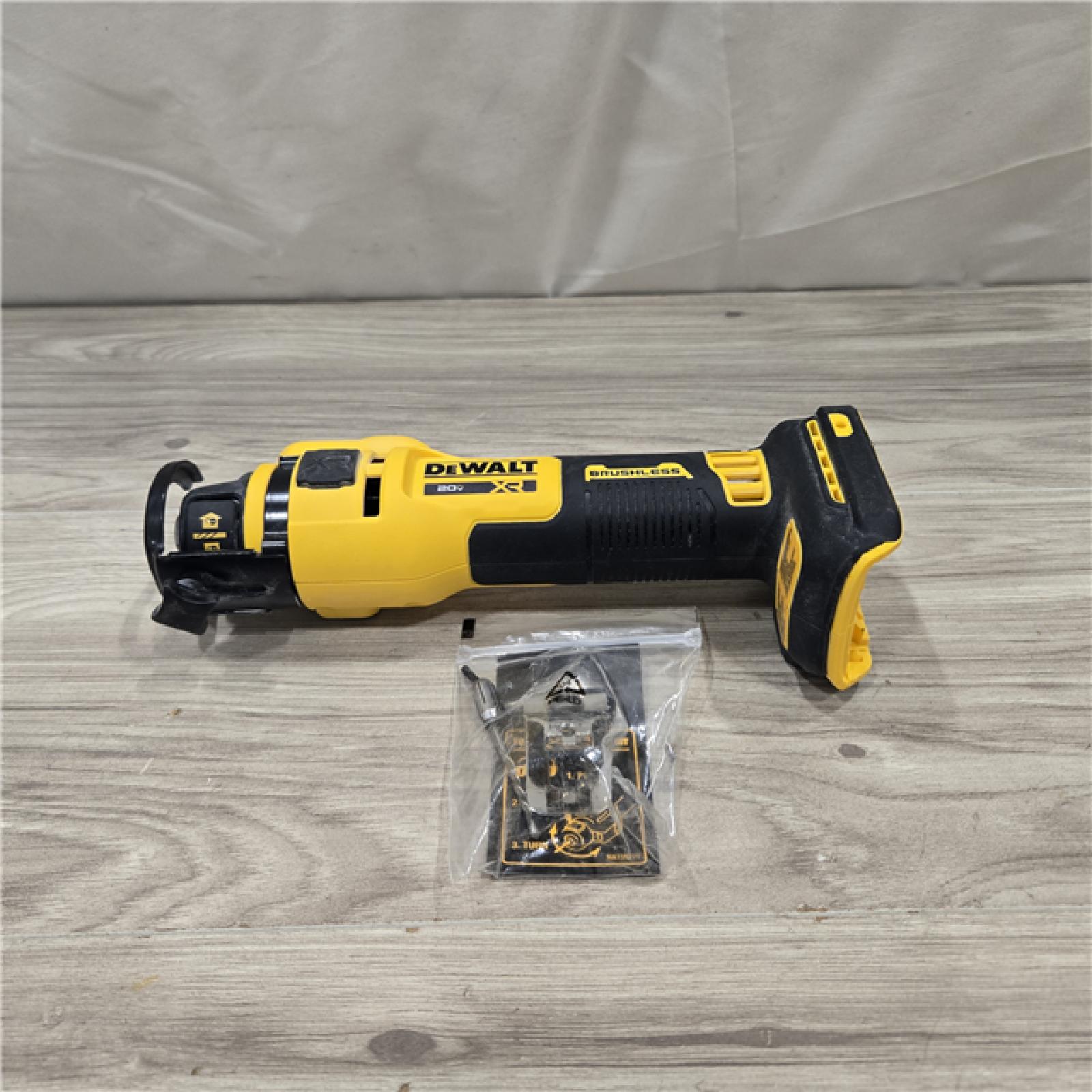 AS-IS DEWALT 20V MAX Cordless Cut-Out Tool (Tool-Only)