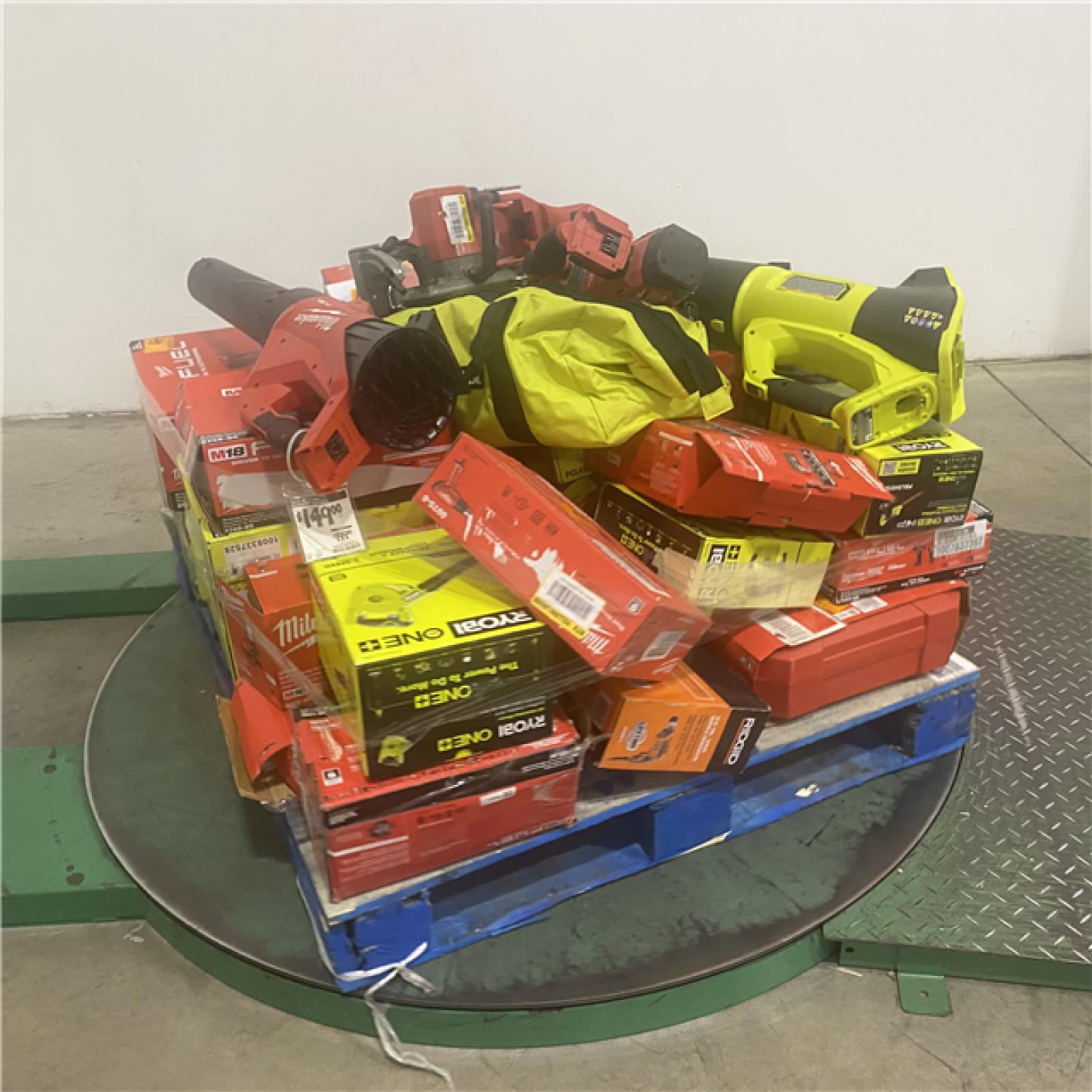 Dallas Location - As-Is Tool Pallet