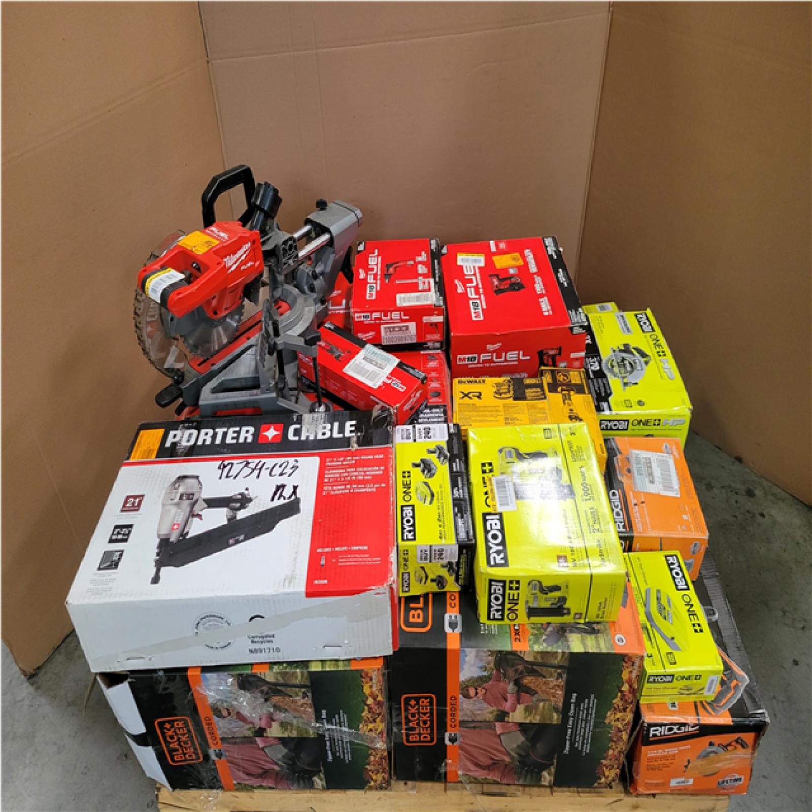 PHOENIX AS-IS TOOL PALLET