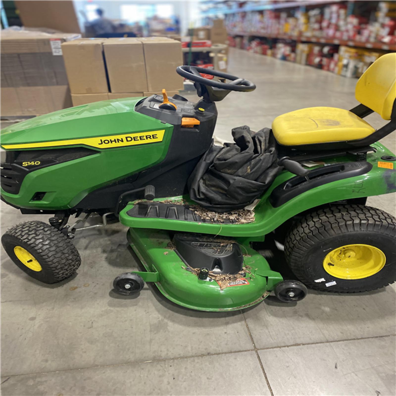 Dallas Location - As-Is John Deere S140 48 in Gas Riding Lawn Mower