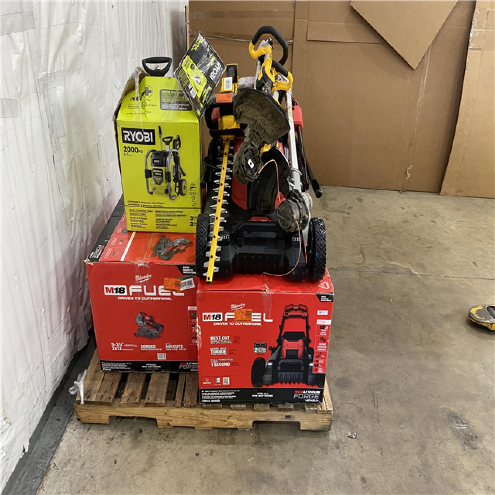 Houston Location AS IS - Tool Pallet