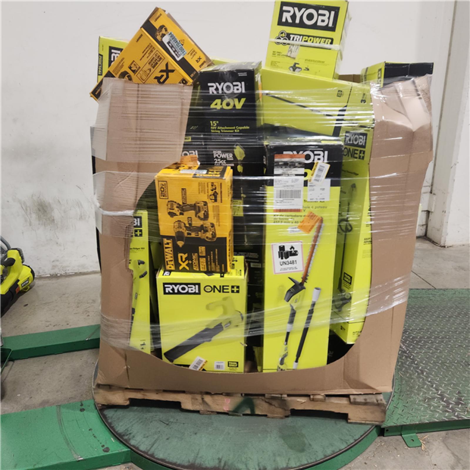 Dallas Location - As-Is Tool Pallet
