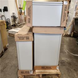 Phoenix Location AS-IS Hampton Bay Assembled Wall Kitchen Cabinet in Dove Gray Pallet