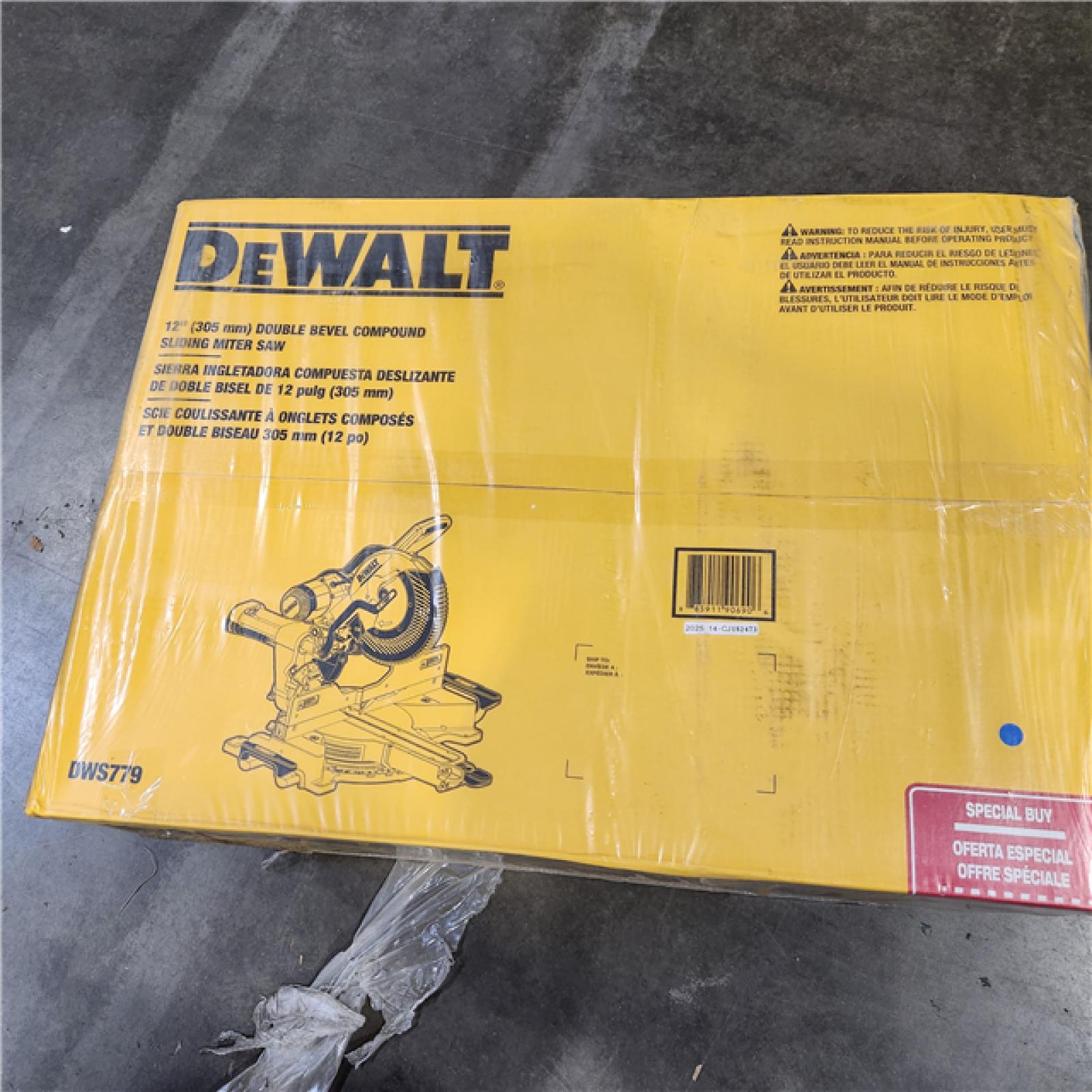 NEW- DeWalt 15 Amps 12 in. Corded Dual-Bevel Sliding Compound Miter Saw