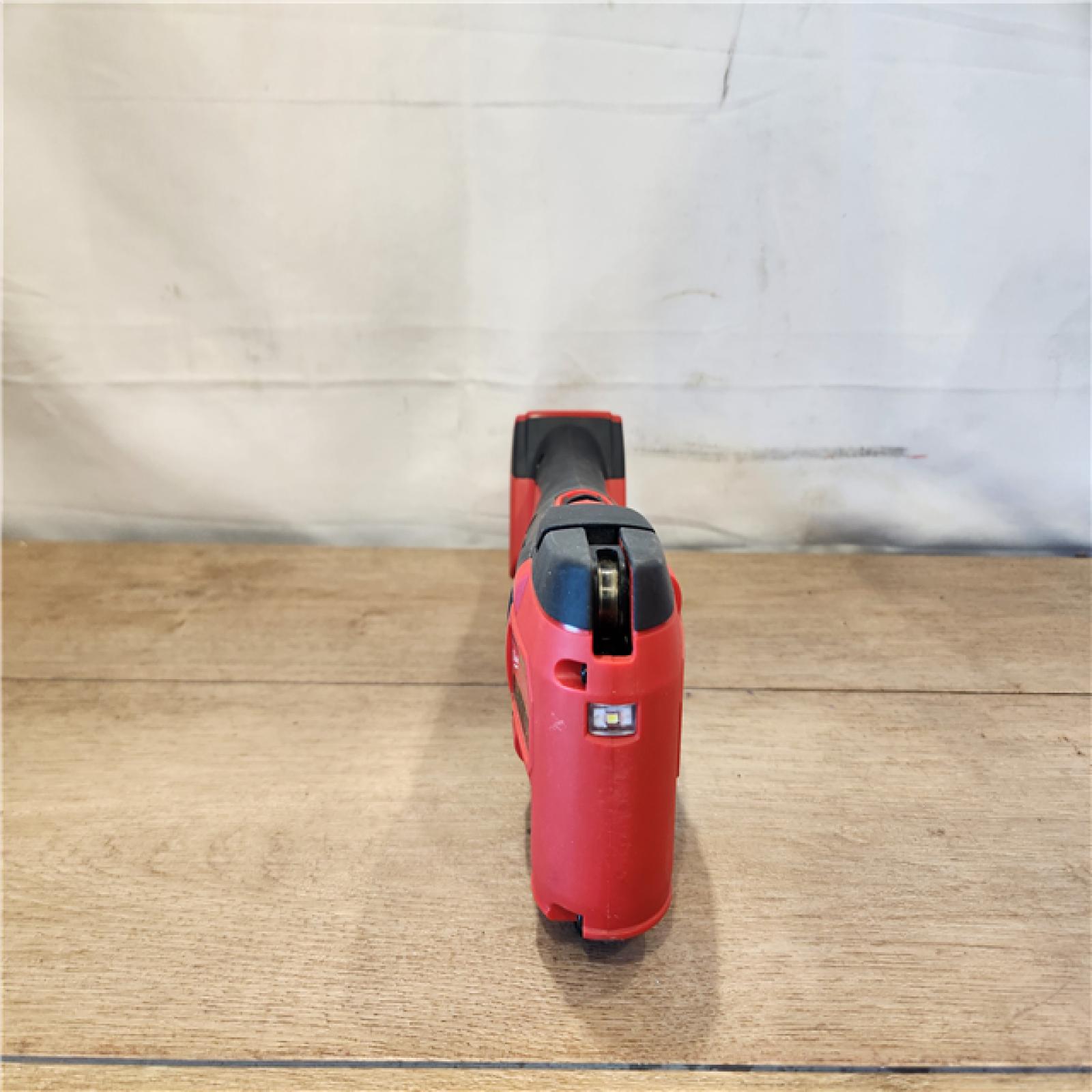 AS-IS- Milwaukee 18V Lithium-Ion Cordless Oscillating Multi-Tool (Tool-Only)