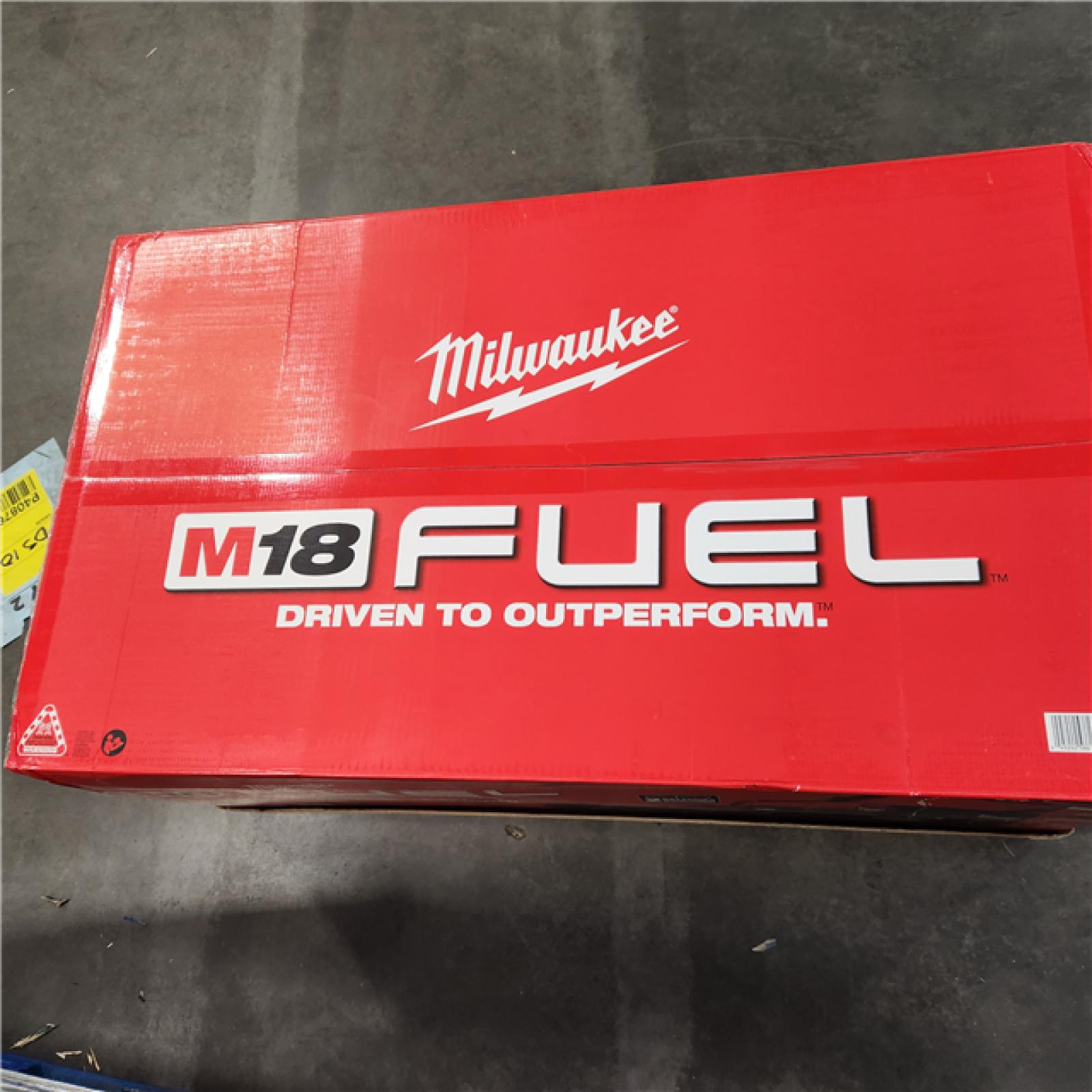 NEW- M18 FUEL Brushless Cordless 21 in. Walk Behind Dual Battery Self-Propelled Mower W/(2) 12.0Ah Battery and Rapid Charger