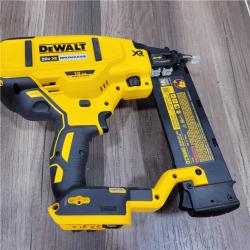 AS-IS DEWALT 20V MAX XR 18 Gauge Brad Nailer Kit