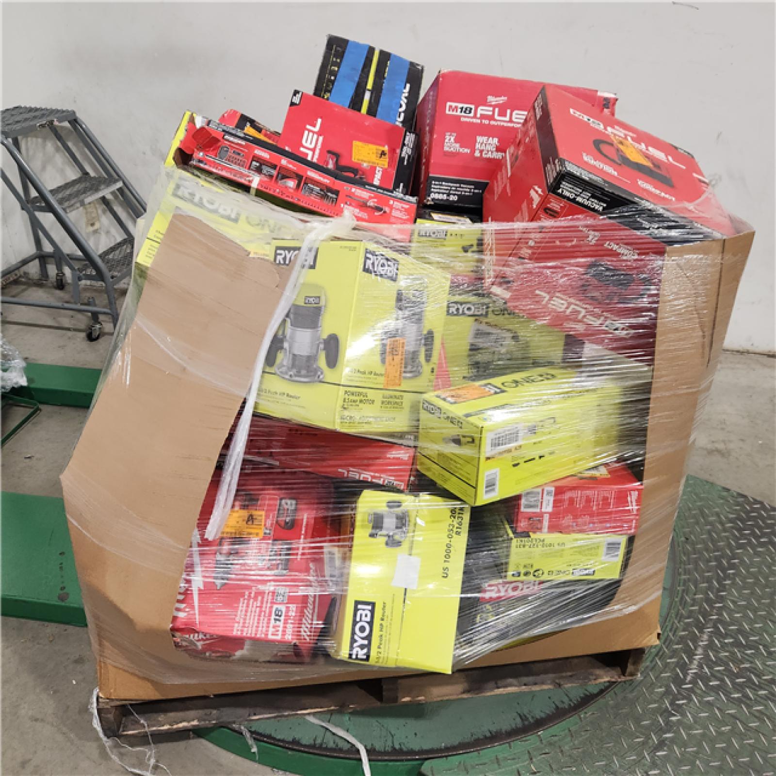 Dallas Location - As-Is Tool Pallet