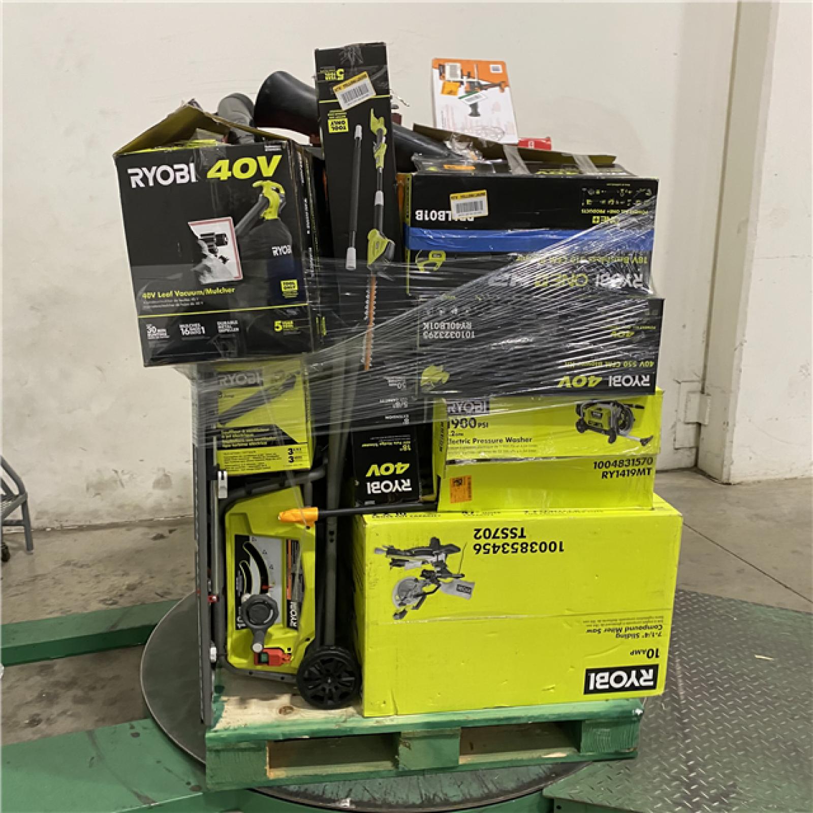 Dallas Location - As-Is Tool Pallet