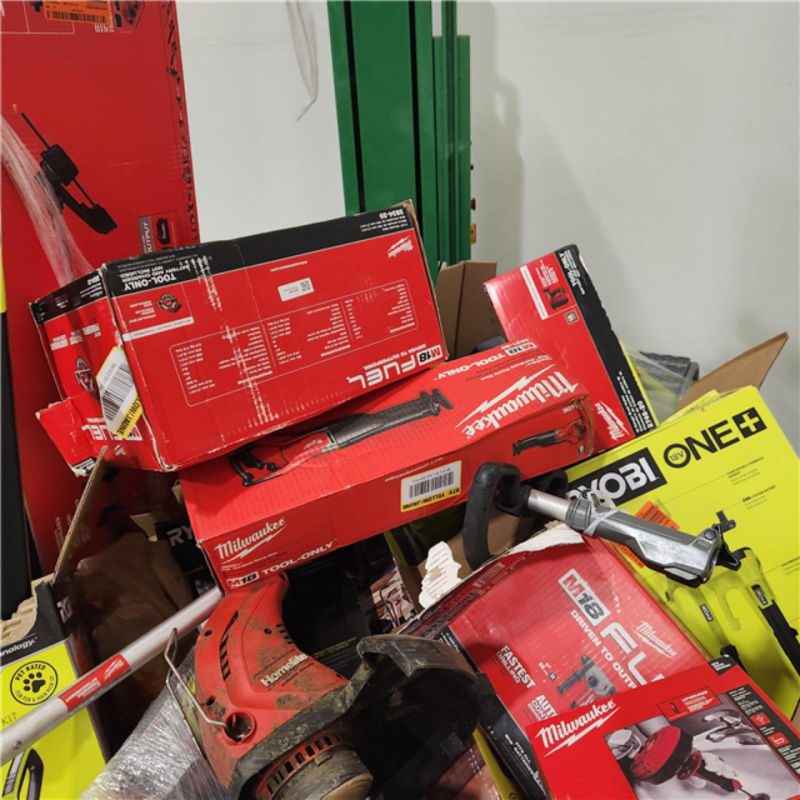Dallas Location - As-Is Tool Pallet