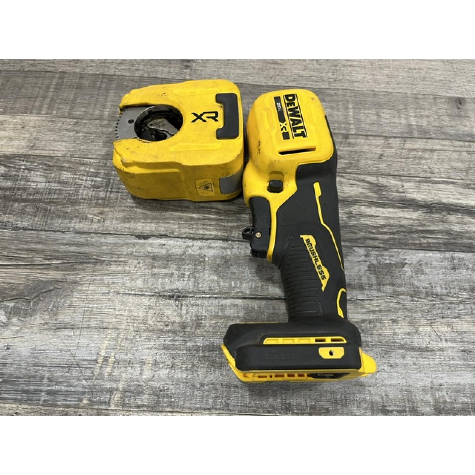 AS-IS DEWALT 20-Volt MAX XR Copper Cutter (Tool Only)