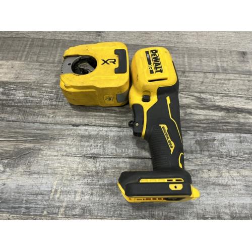 AS-IS DEWALT 20-Volt MAX XR Copper Cutter (Tool Only)