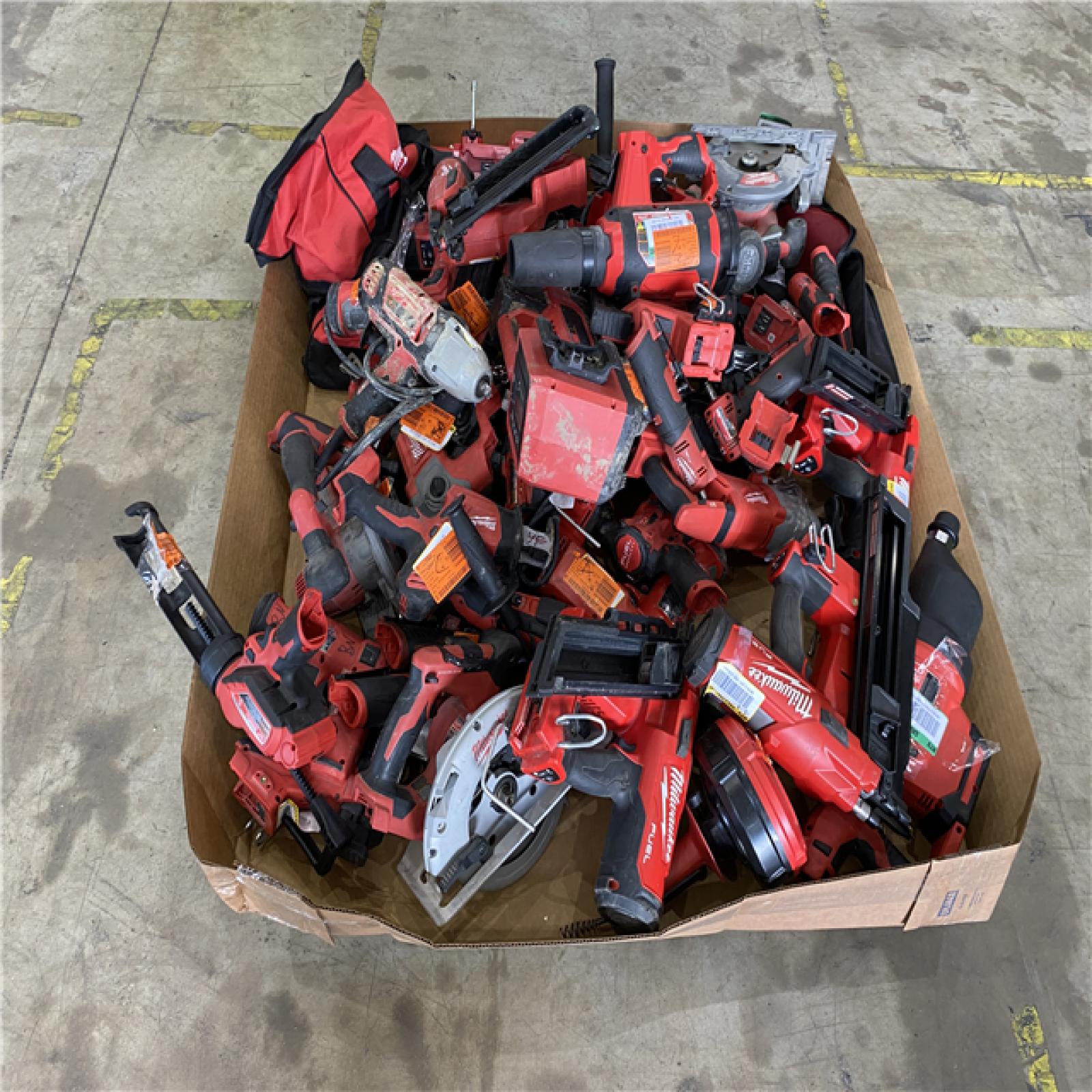 Houston Location AS IS - Tool Pallet