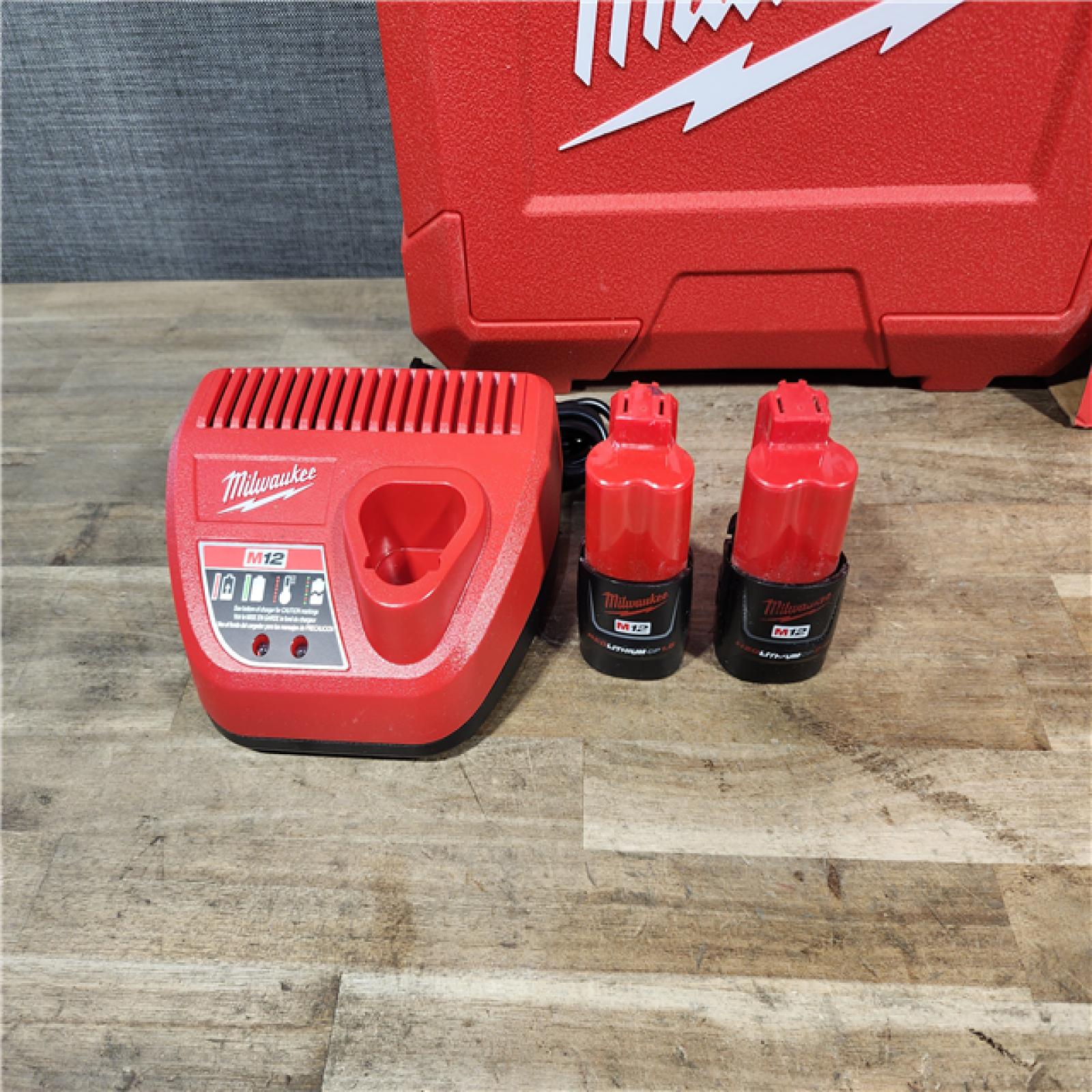 HOUSTON LOCATION - AS-IS M12 12-Volt Lithium-Ion Cordless PEX Expansion Tool Kit with (2) 1.5 Ah Batteries  (3) Expansion Heads and Hard Case