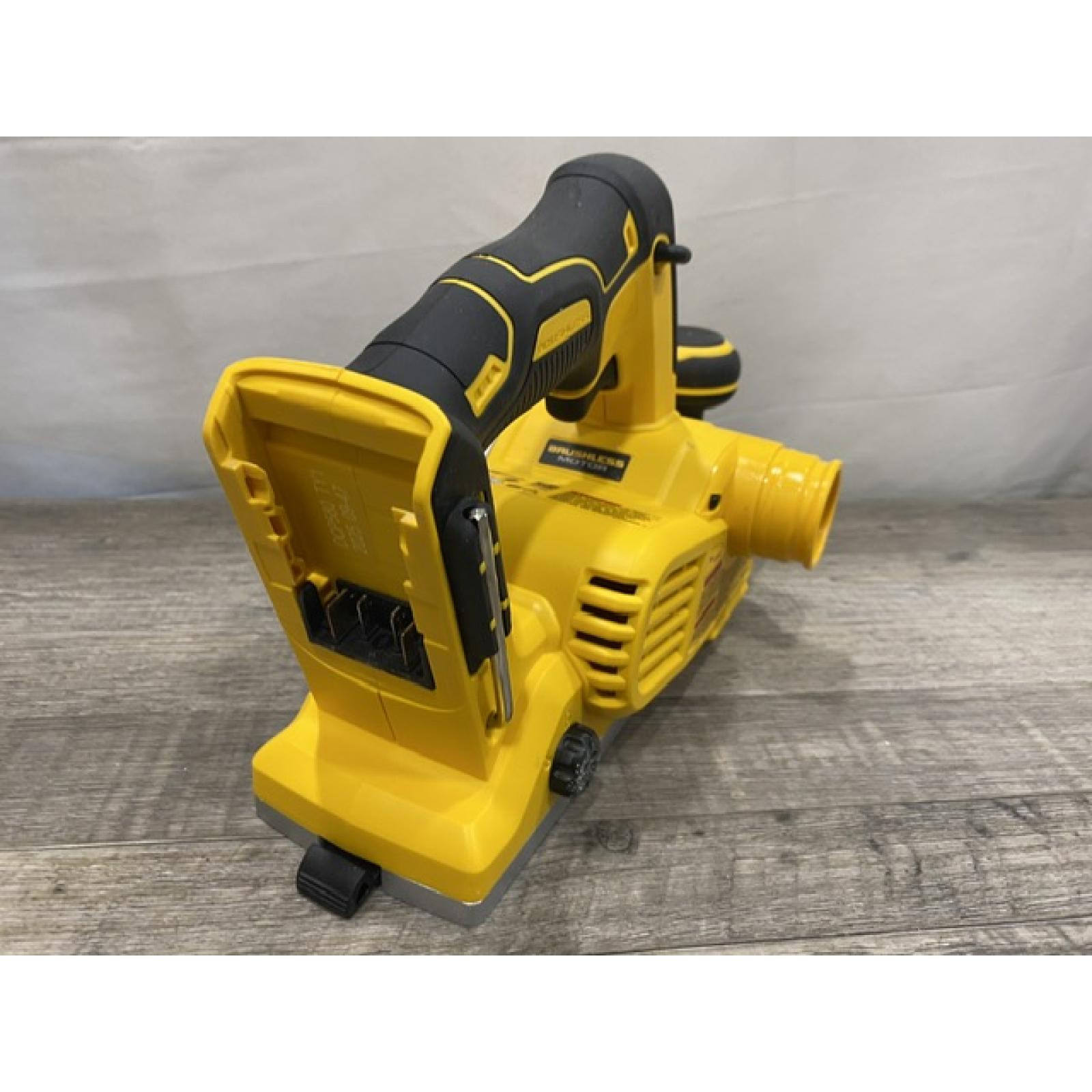 AS-IS DEWALT 20V MAX XR Cordless Brushless 3-1/4 in. Planer (Tool Only)