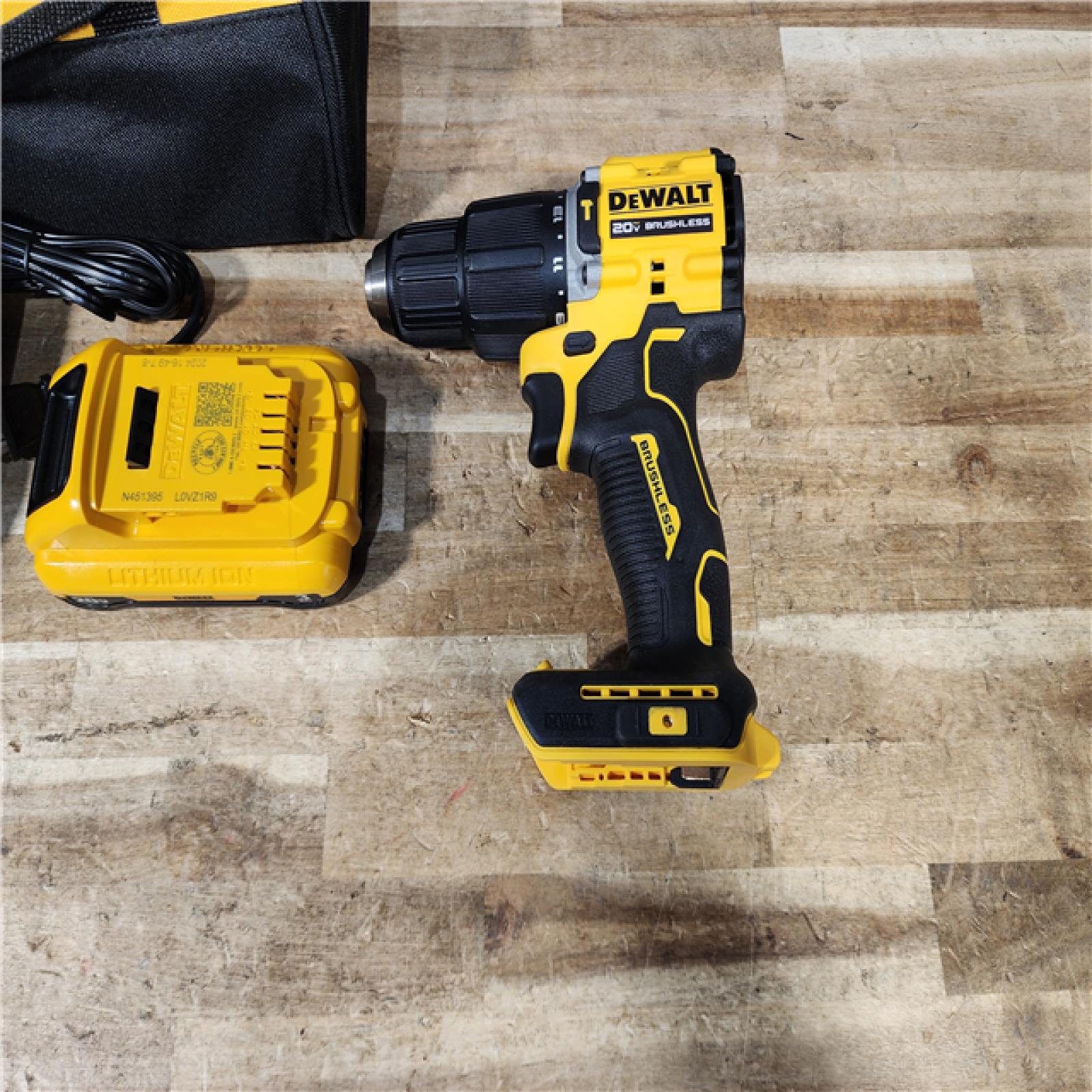 HOUSTON LOCATION - AS - IS DEWALT ATOMIC 20V Cordless 1/2 in. Compact Hammer Drill Kit