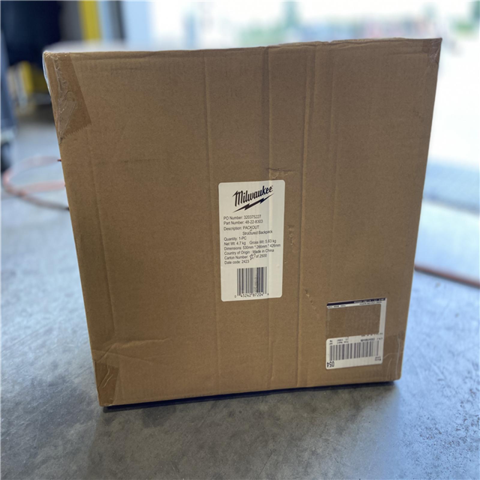 NEW! - Milwaukee PACKOUT Structured Backpack