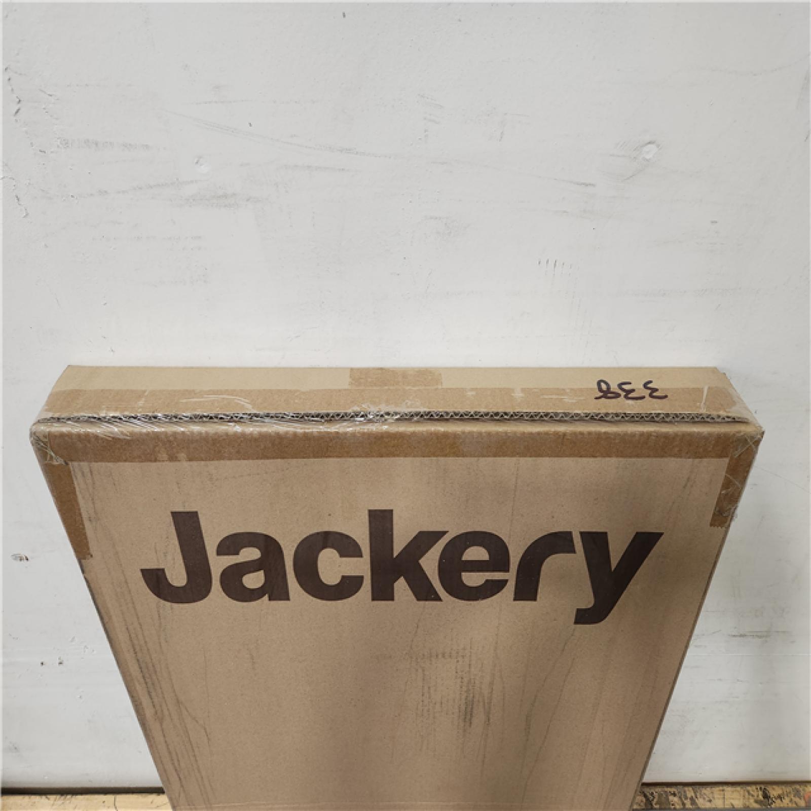 Phoenix Location NEW Jackery Solar Saga 100W Explorer 440/Power Pro