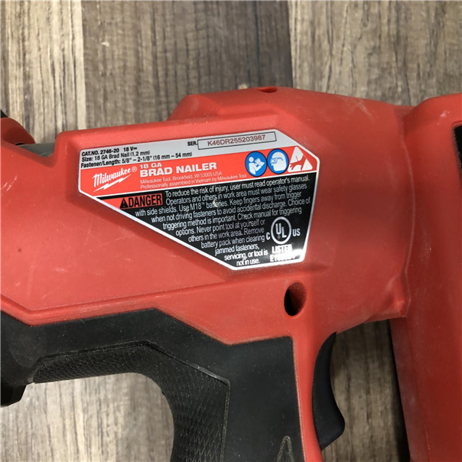 AS-IS Milwaukee FUEL 18-Volt Lithium-Ion Brushless Cordless Gen II 18-Gauge Brad Nailer (Tool-Only)