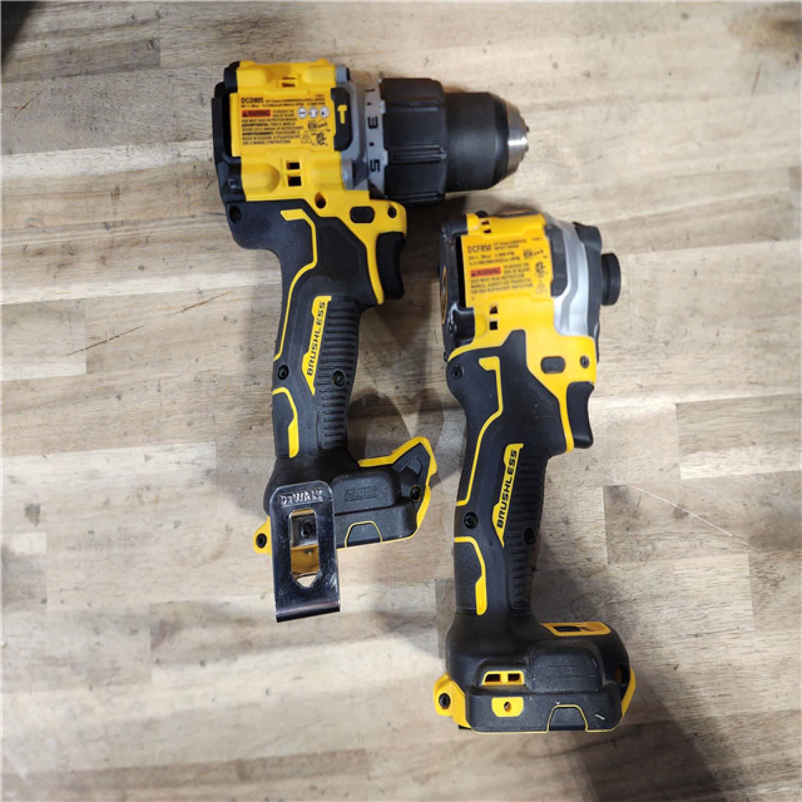 HOUSTON LOCATION - AS-IS DEWALT 20V MAX XR Hammer Drill and ATOMIC Impact Driver 2 Tool Cordless Combo Kit with (2) 4.0Ah Batteries, Charger, and Bag