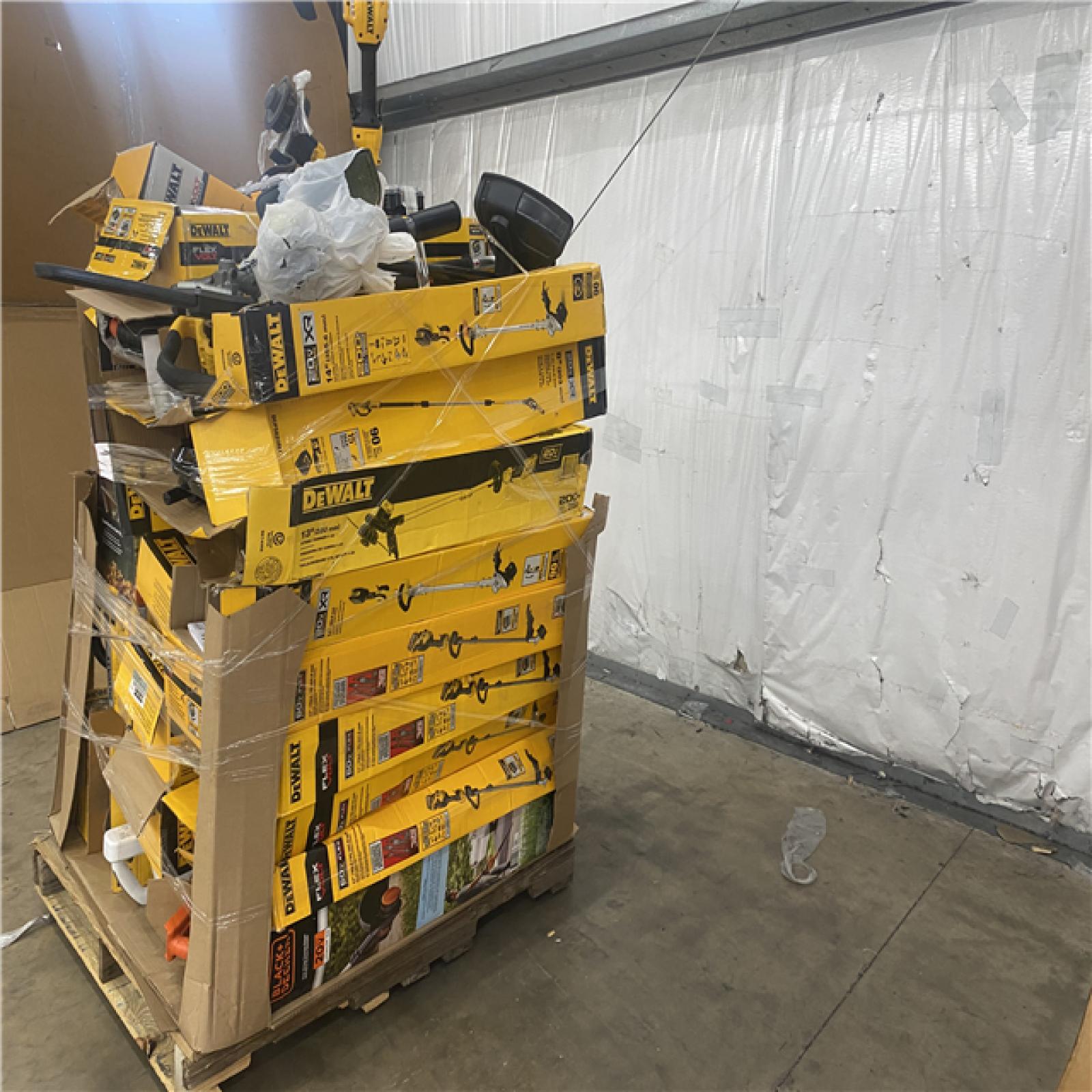Houston Location AS IS - Tool Pallet