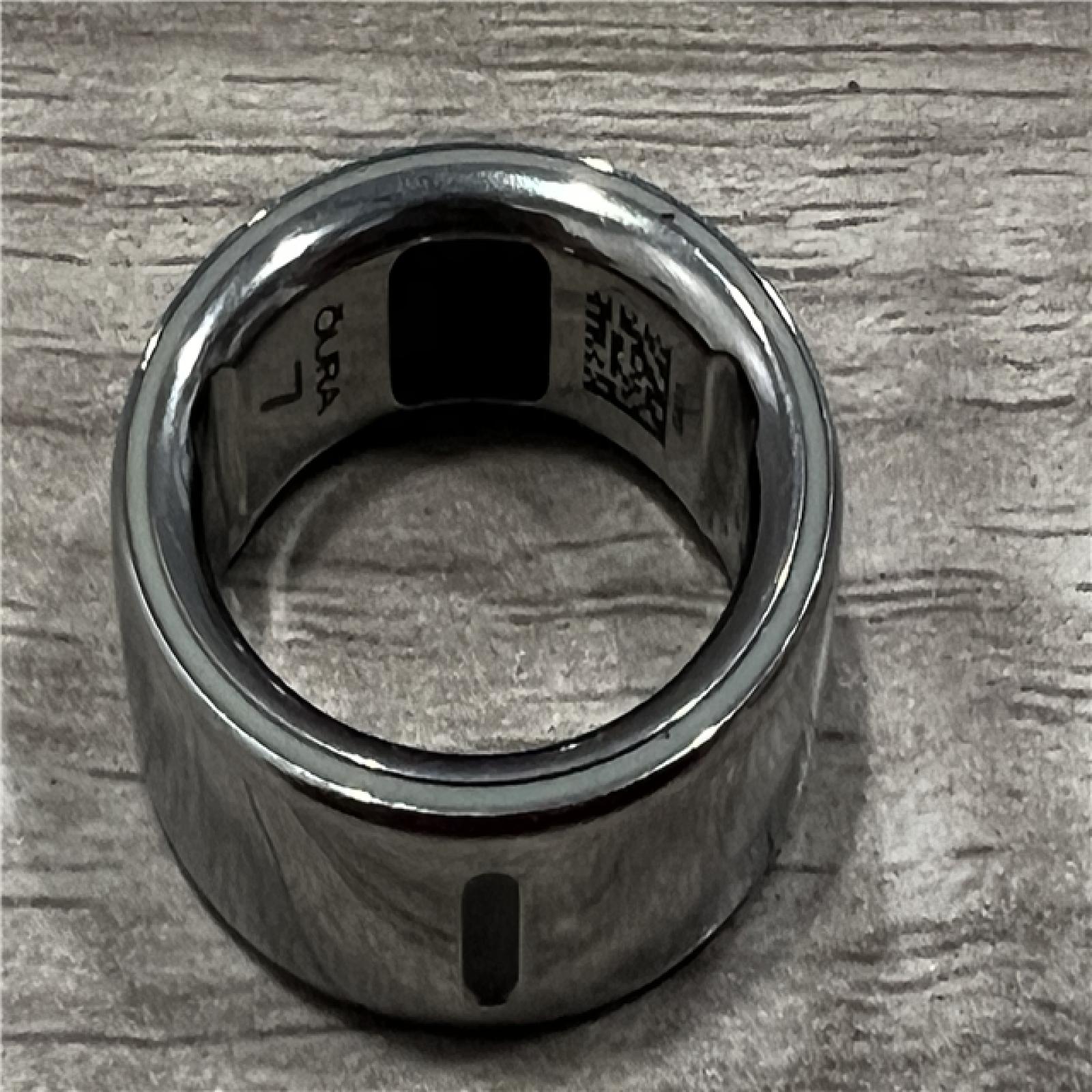 AS-IS Oura Ring 4 - Silver - Size 7