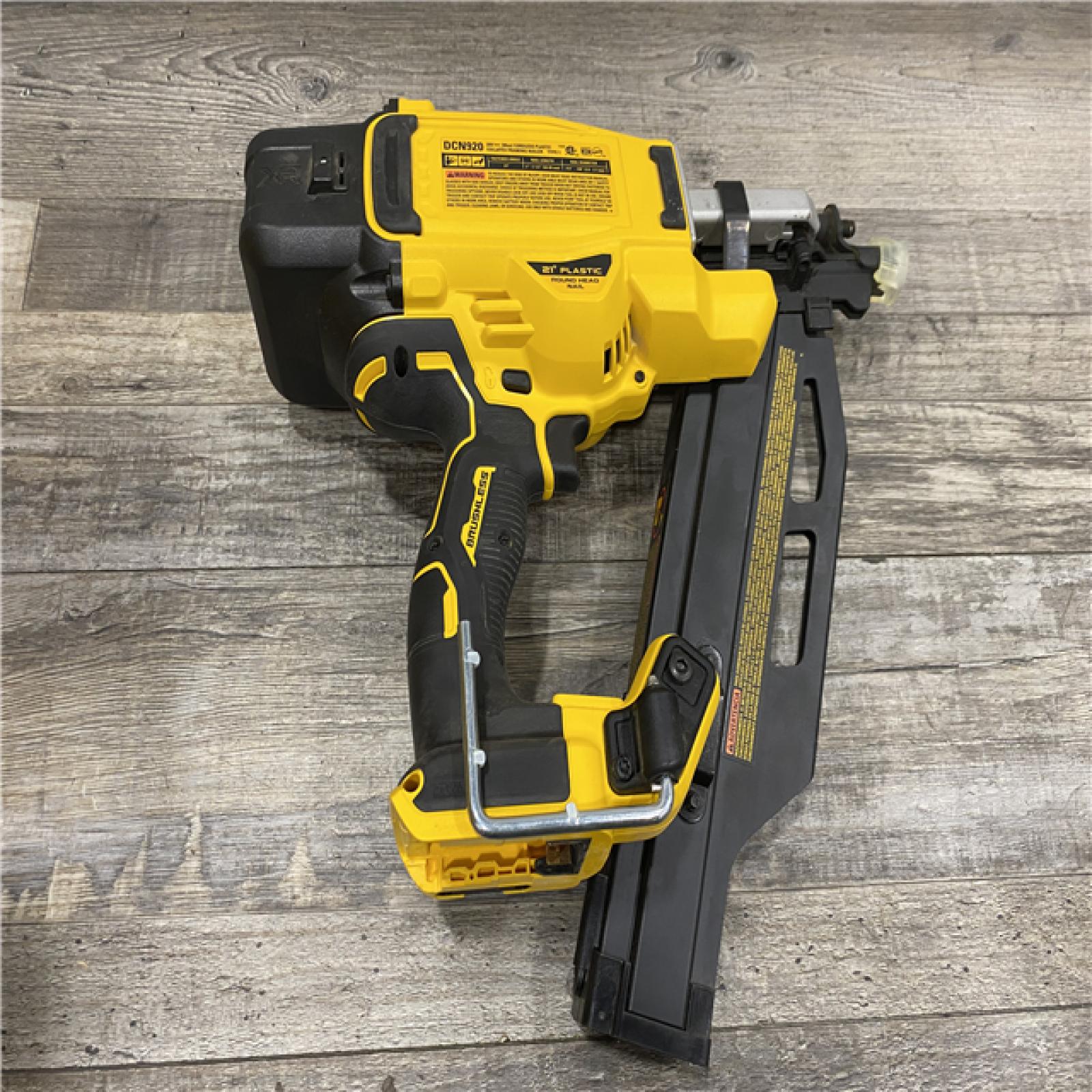 AS-IS DEWALT 20-Volt 21° Cordless Framing Nailer (Tool-Only)