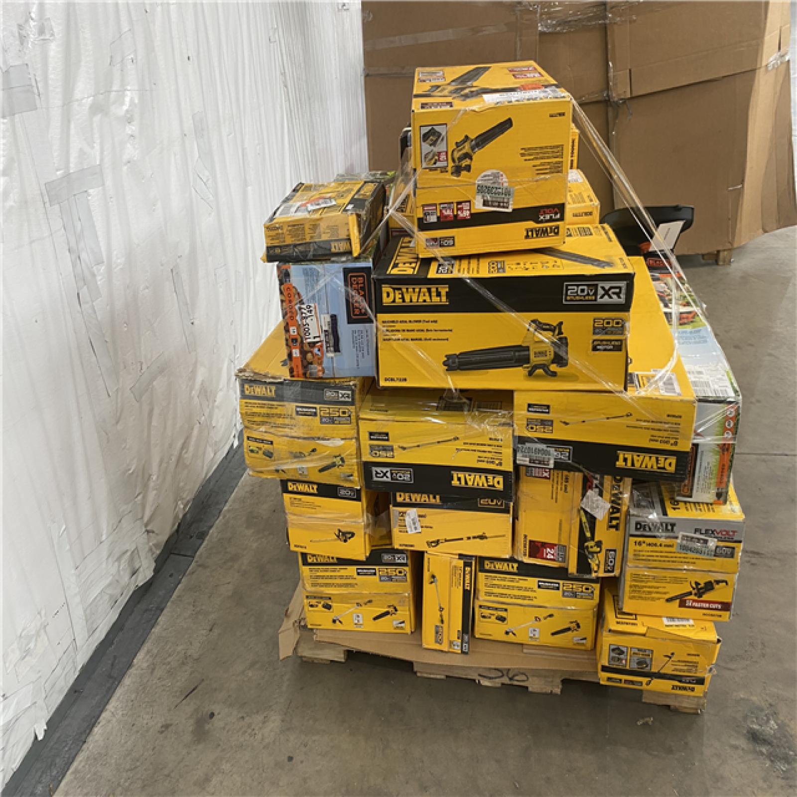 Houston Location AS IS - Tool Pallet