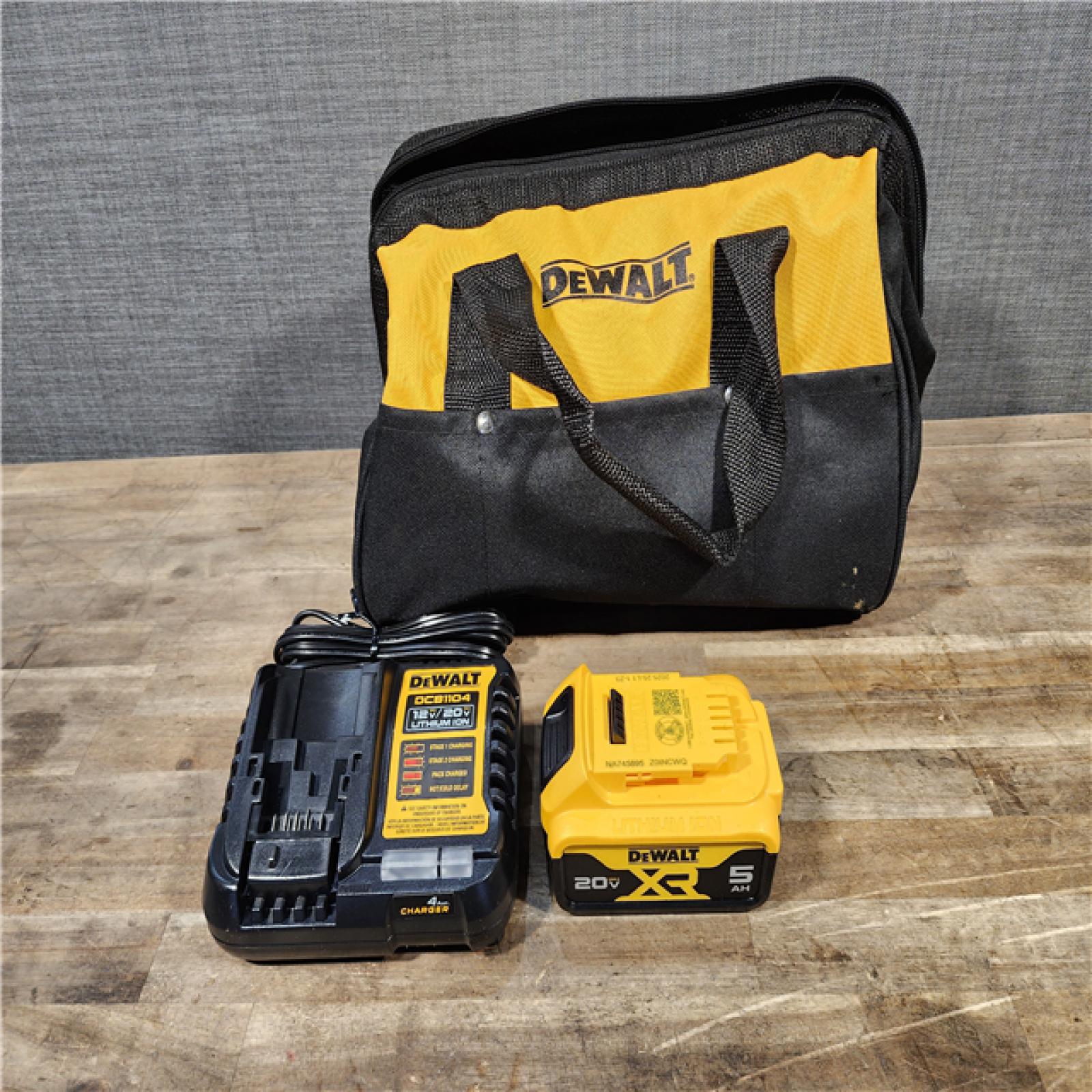HOUSTON LOCATION - AS-IS DEWALT 20V MAX* XR 1/2 High Torque Impact Wrench W/ BATTERY & CHARGER