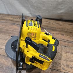 AS-IS DeWALT Flexvolt Max 7-1/4  60V Brushless Circular Saw DCS578B (Bare Tool)