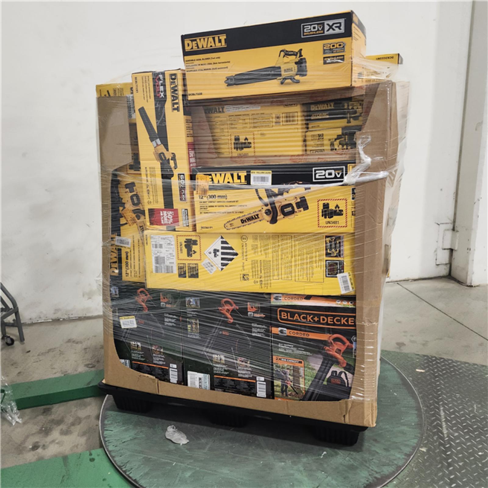 Dallas Location - As-Is DEWALT Tool Pallet