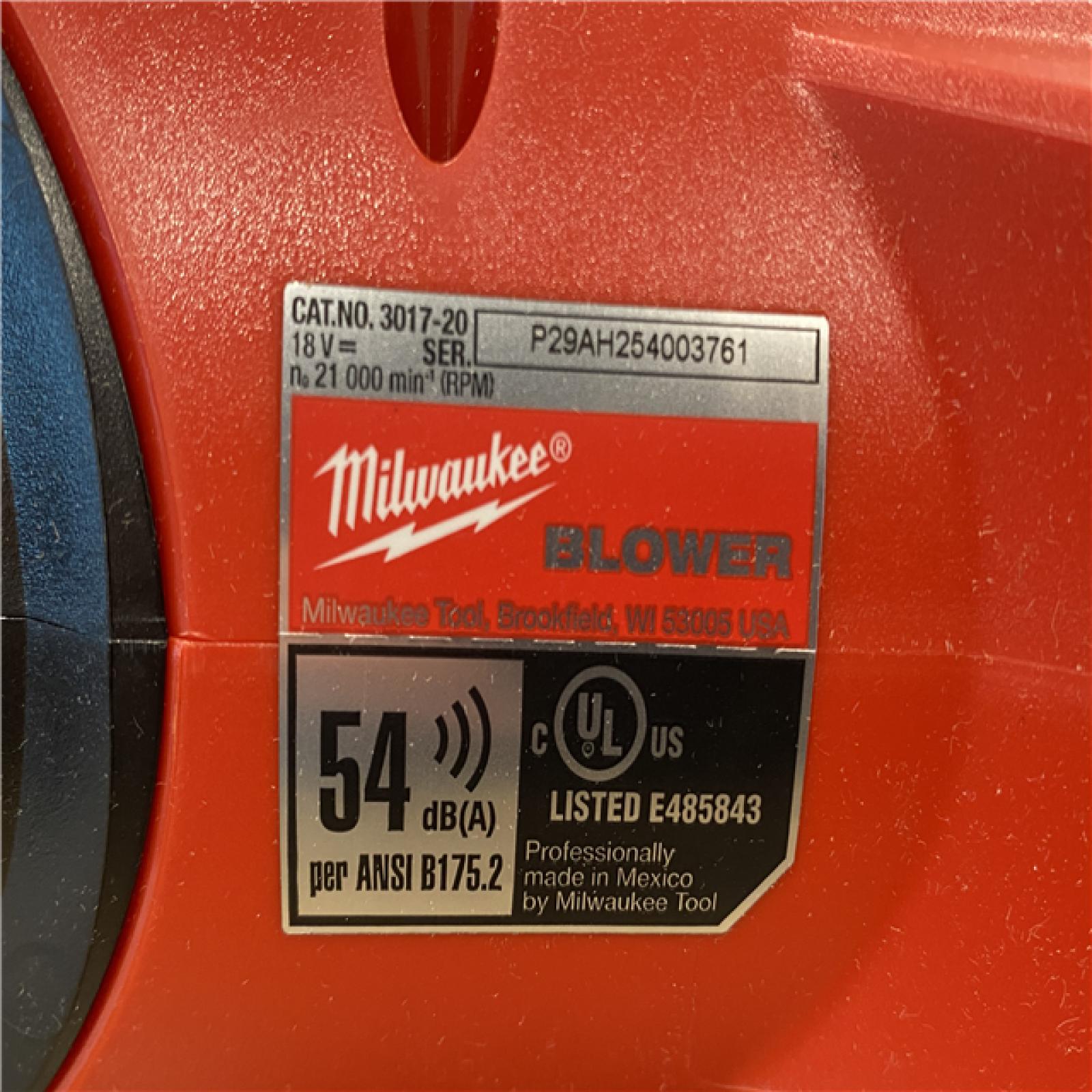AS-IS Milwaukee FUEL 120 MPH 500 CFM 18V Brushless Cordless Battery Powered Leaf Blower Kit