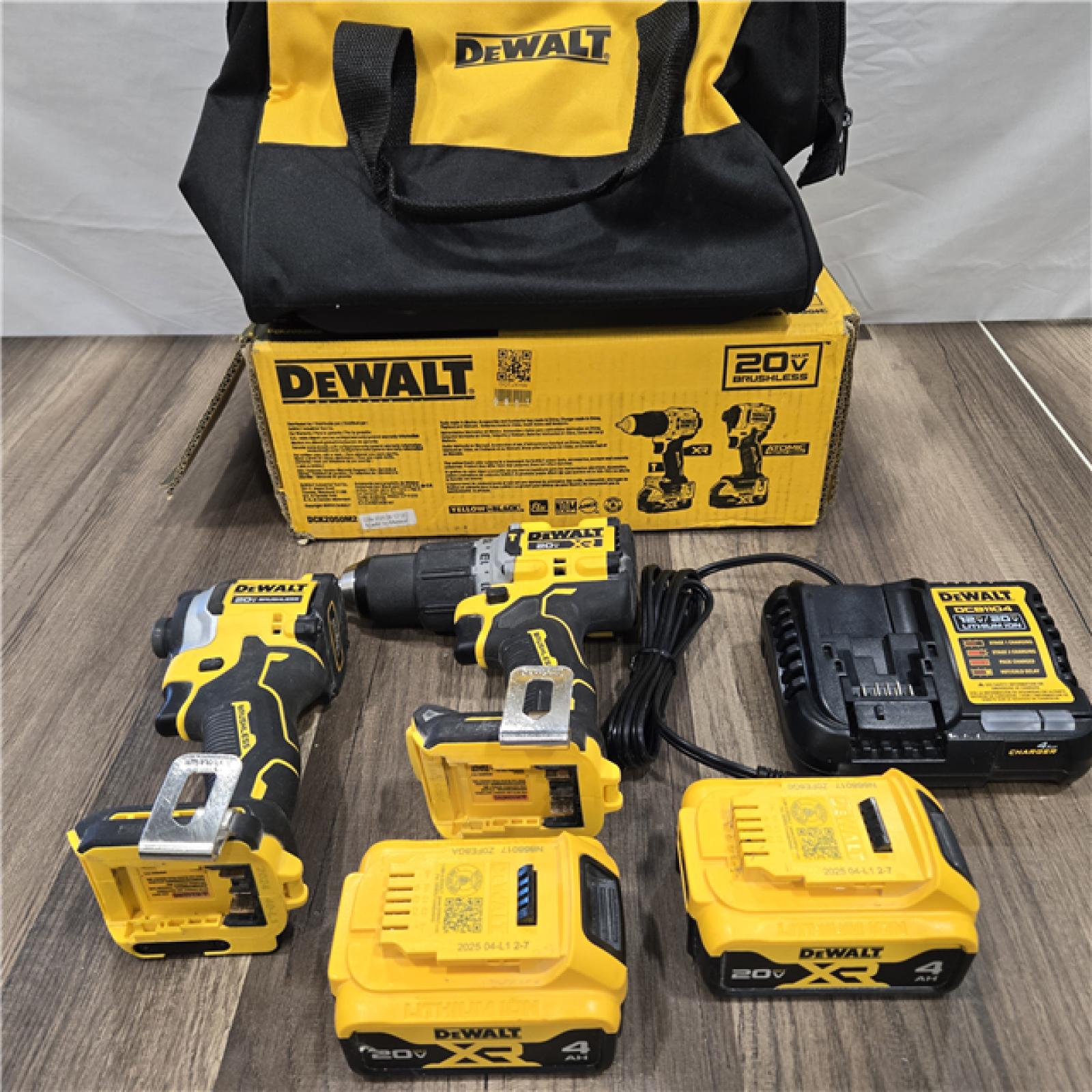 GOOD DEWALT 20V MAX XR Hammer Drill and ATOMIC Impact Driver 2 Tool Cordless Combo Kit with (2) 4.0Ah Batteries, Charger, and Bag