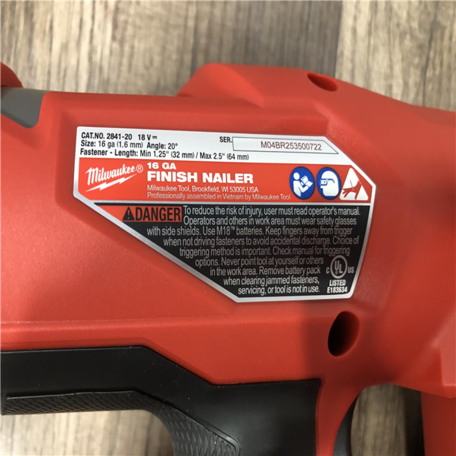 AS-IS Milwaukee  FUEL 18-Volt Lithium-Ion Brushless Cordless Gen II 16-Gauge Angled Finish Nailer (Tool-Only)