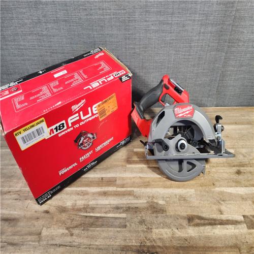 HOUSTON LOCATION - AS-IS Milwaukee M18 FUEL 7-1/4 Inch Circular Saw (Bare Tool)