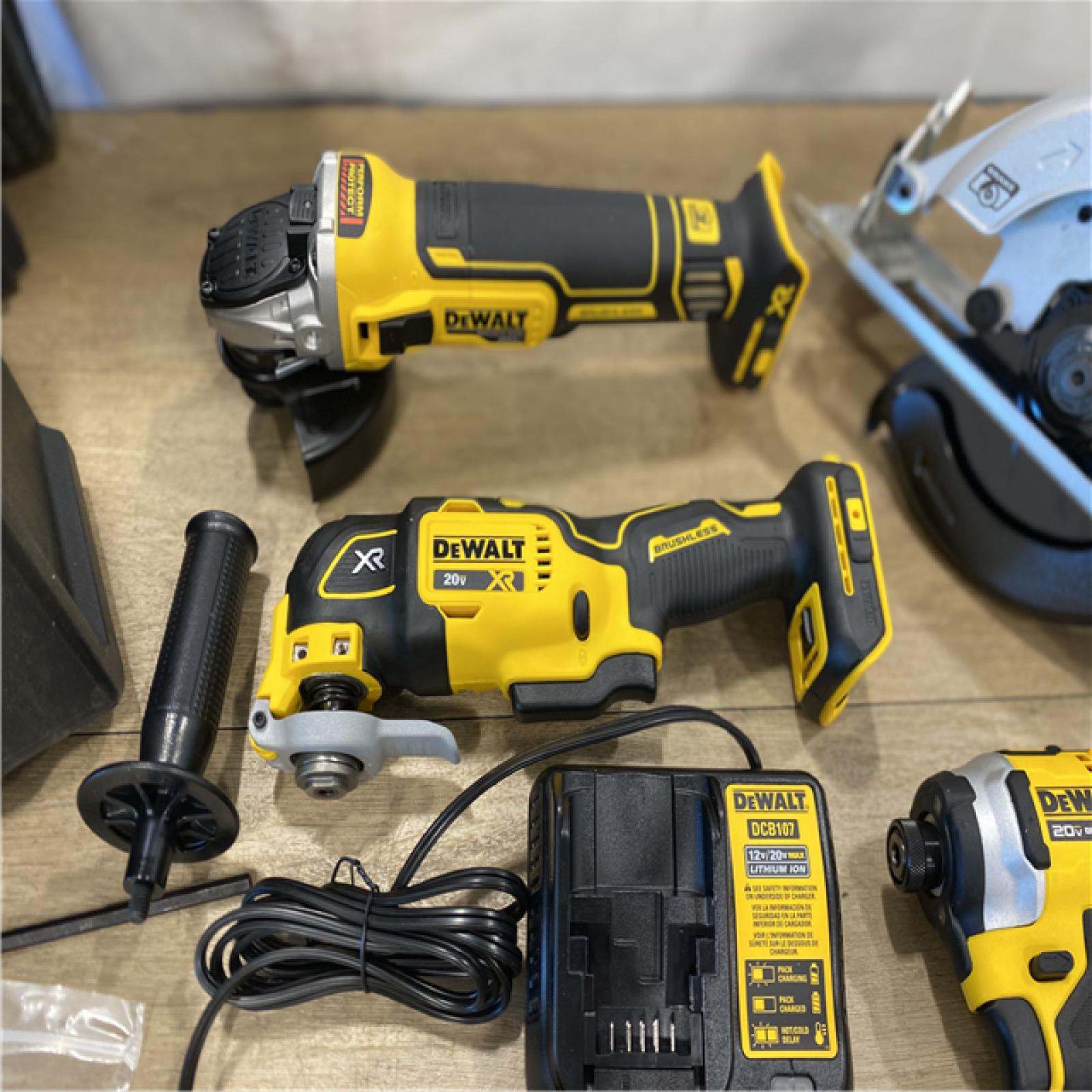 AS-IS DEWALT 20-Volt MAX ToughSystem Lithium-Ion 6-Tool Cordless Combo Kit