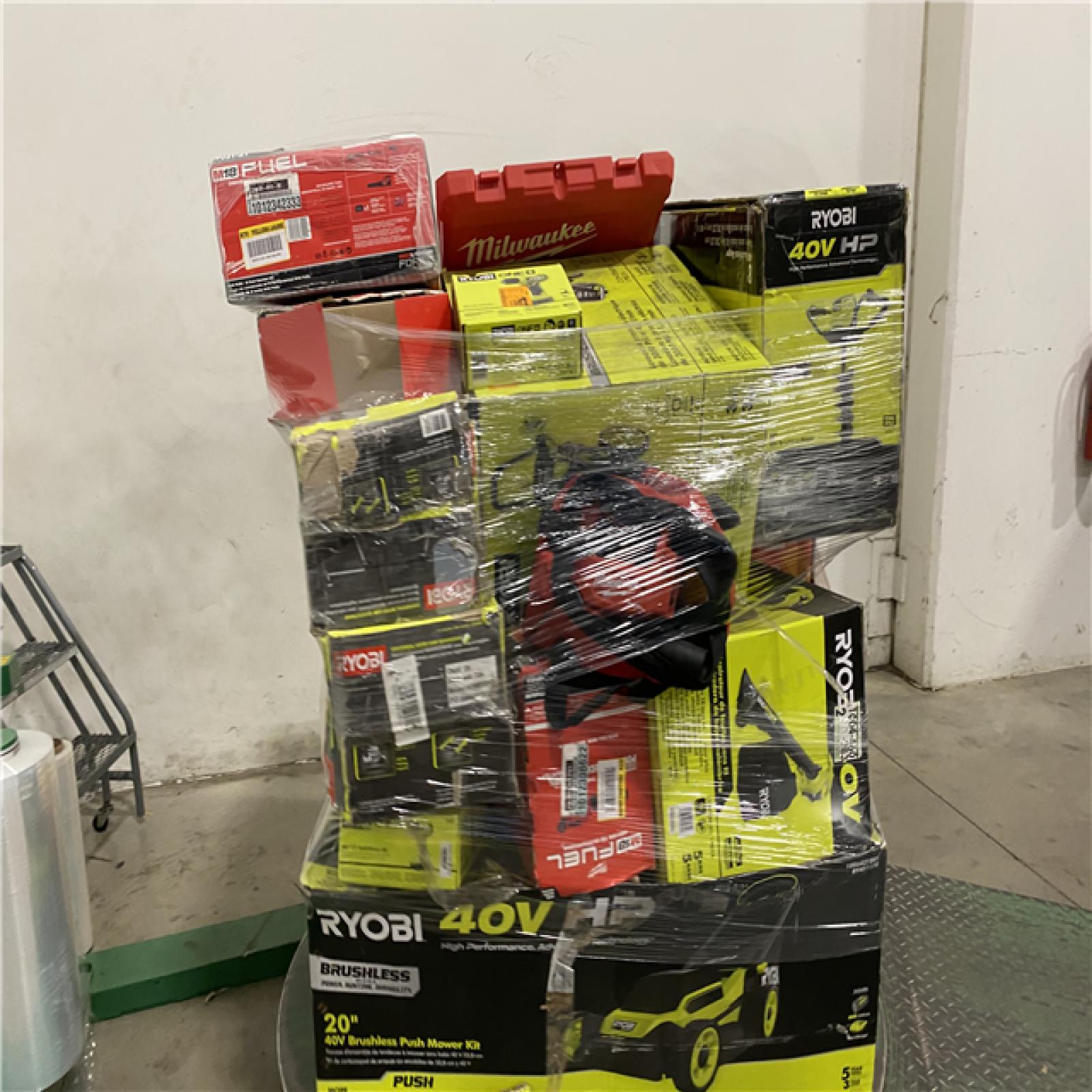 Dallas Location - As-Is Tool Pallet