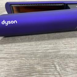 AS-IS Dyson HS03 Corrale Straightener