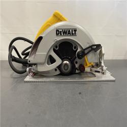 AS-IS - DeWalt 15 Amp Corded 7-1/4 in. Lightweight Circular Saw