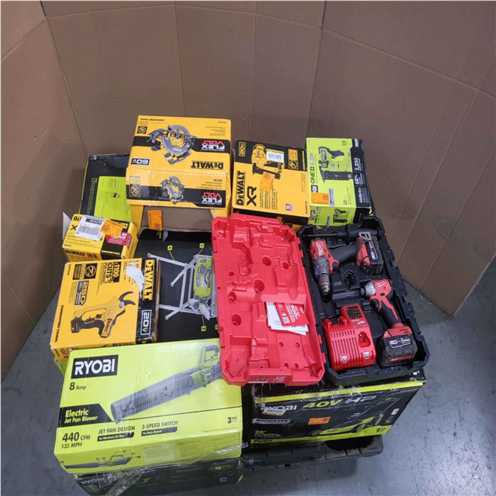 CALIFORNIA AS-IS TOOL PALLET